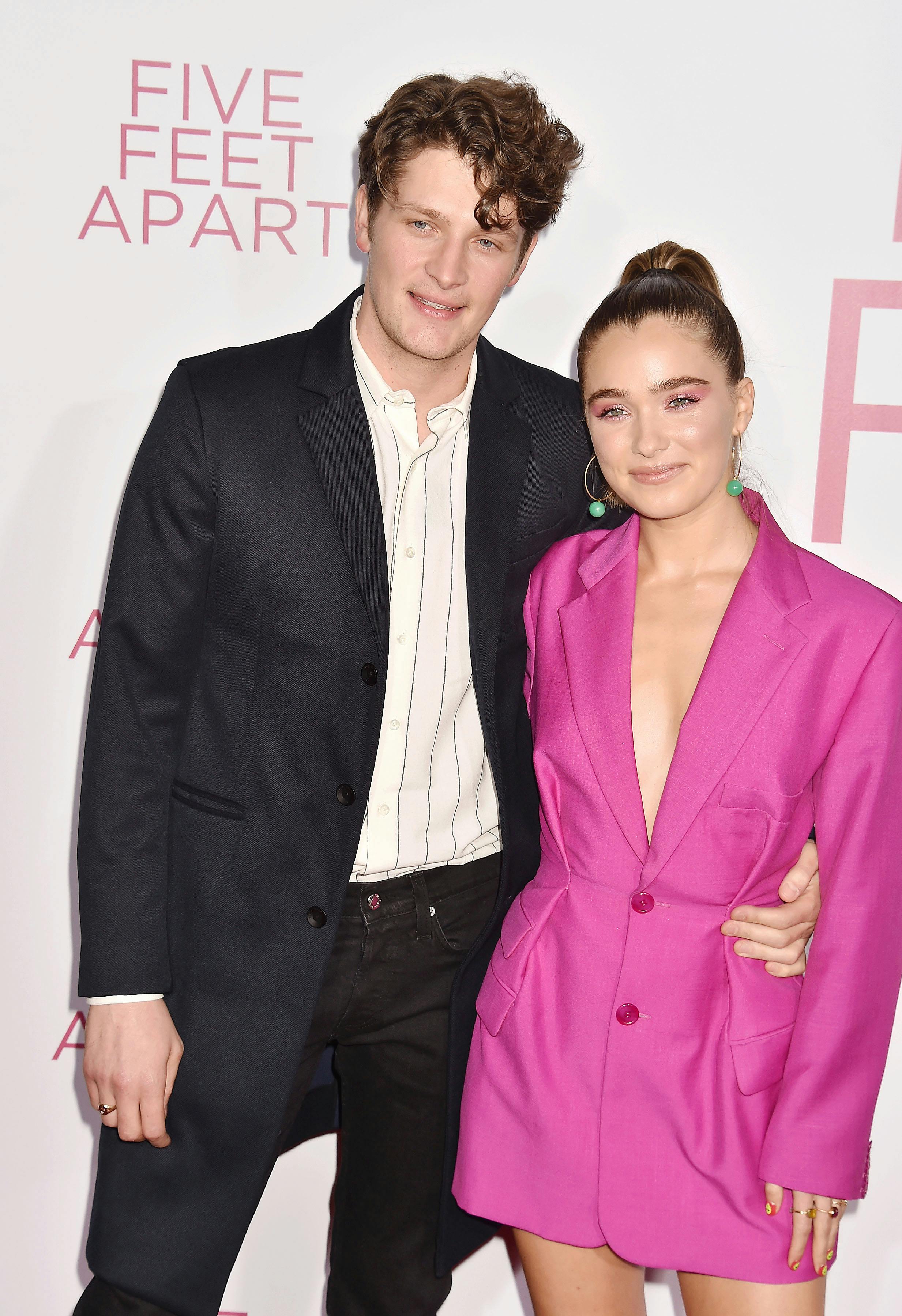 Haley Lu Richardson og Brett Dier