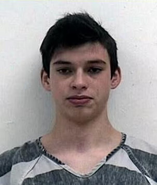 Willard Noble Chaiden Miller sidder på anklagebænken for et brutalt drab på sin spansklærer. Han var 16 år gammel på gerningstidspunktet.
