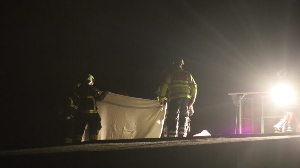 En 65-årig håndværker blev onsdag aften fundet død på et tag i Egtved, der ligger tæt på Vejle.