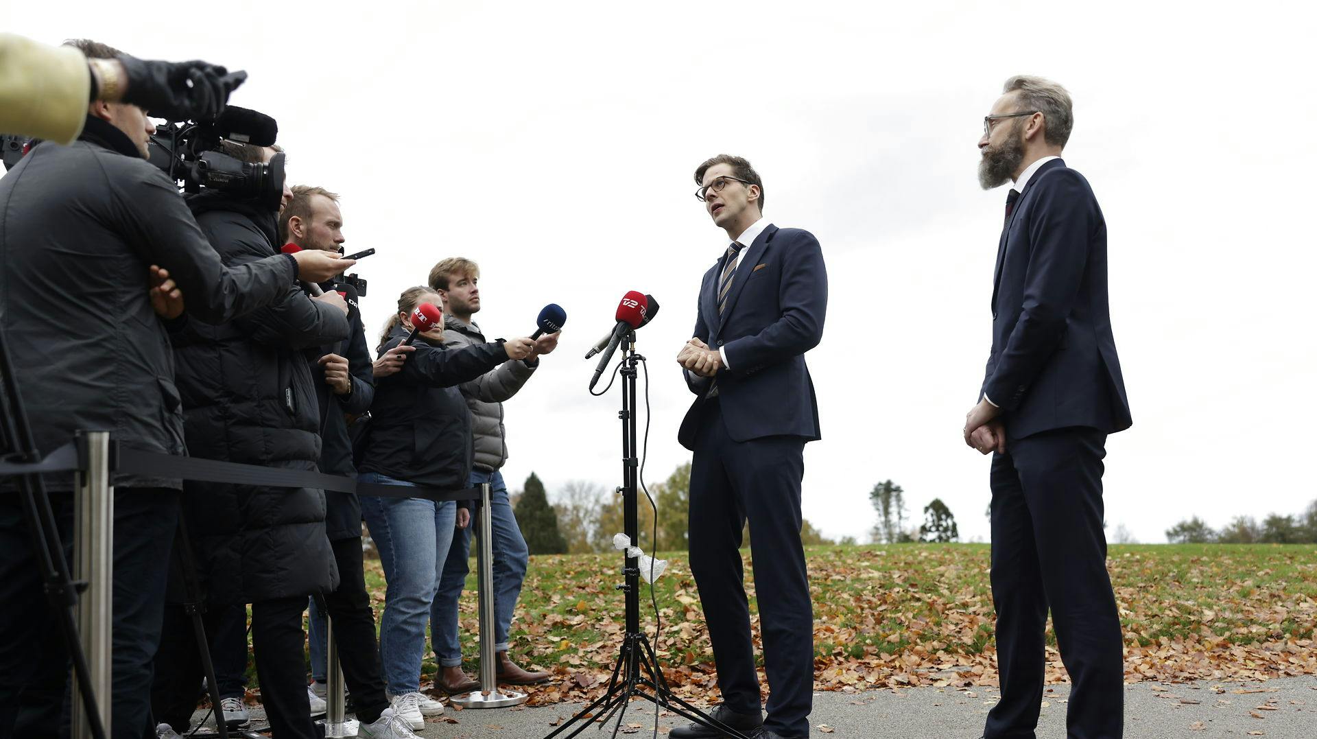 Alex Vanopslagh havde taget Ole Birk Olesen med til mødet med Mette Frederiksen.