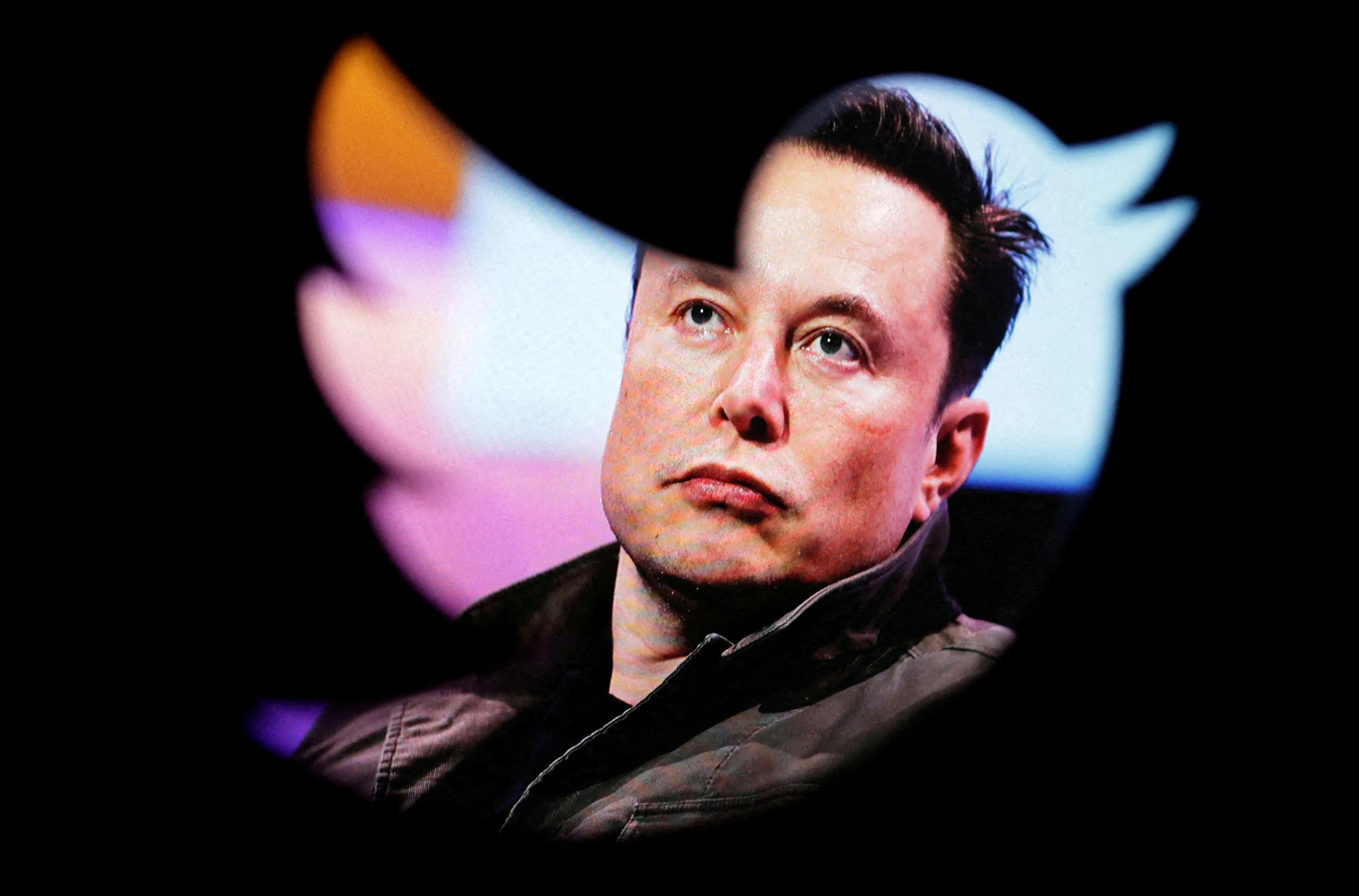 Elon Musk er allerede i gang med store ændringer, efter han købte det sociale medie Twitter. nbsp;