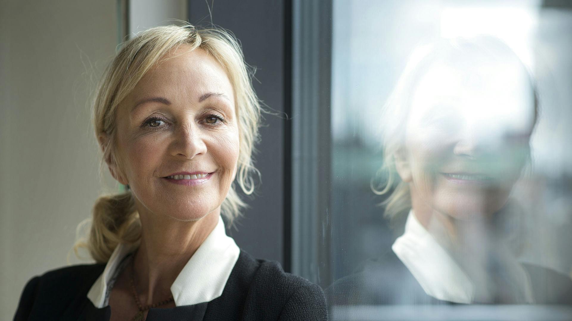 Charlotte Bircow blev søndag røvet, da hun var ude og gå tur med sin kæreste.