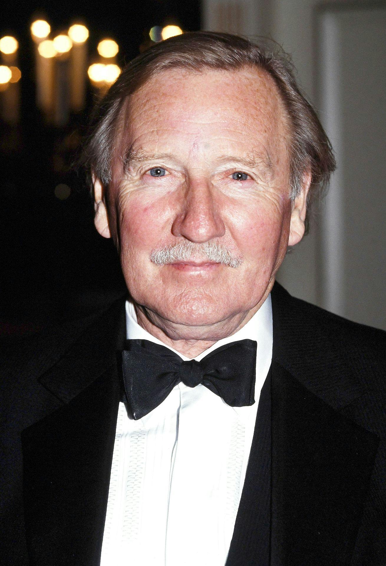 Leslie Phillips er død i en alder af 98 år.