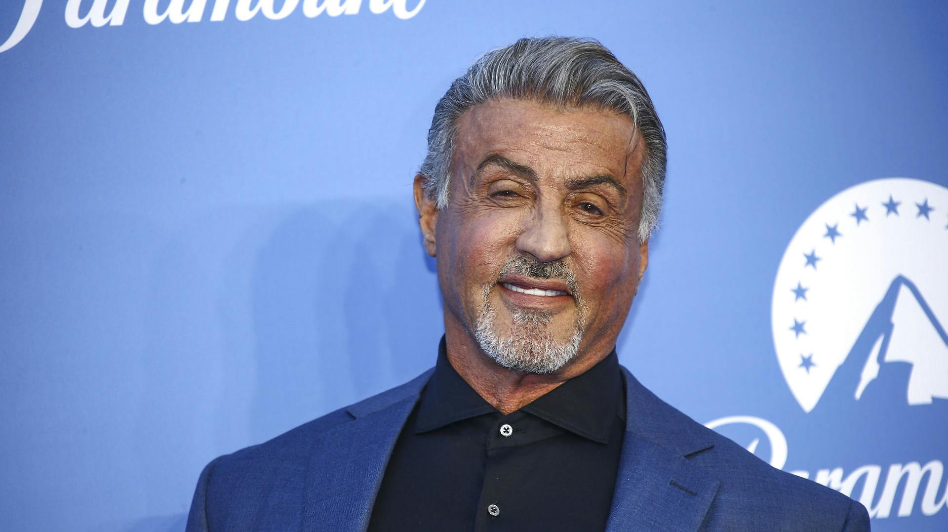 Sylvester Stallone tager skylden for sit kortvarige brud med konen gennem 25 år.