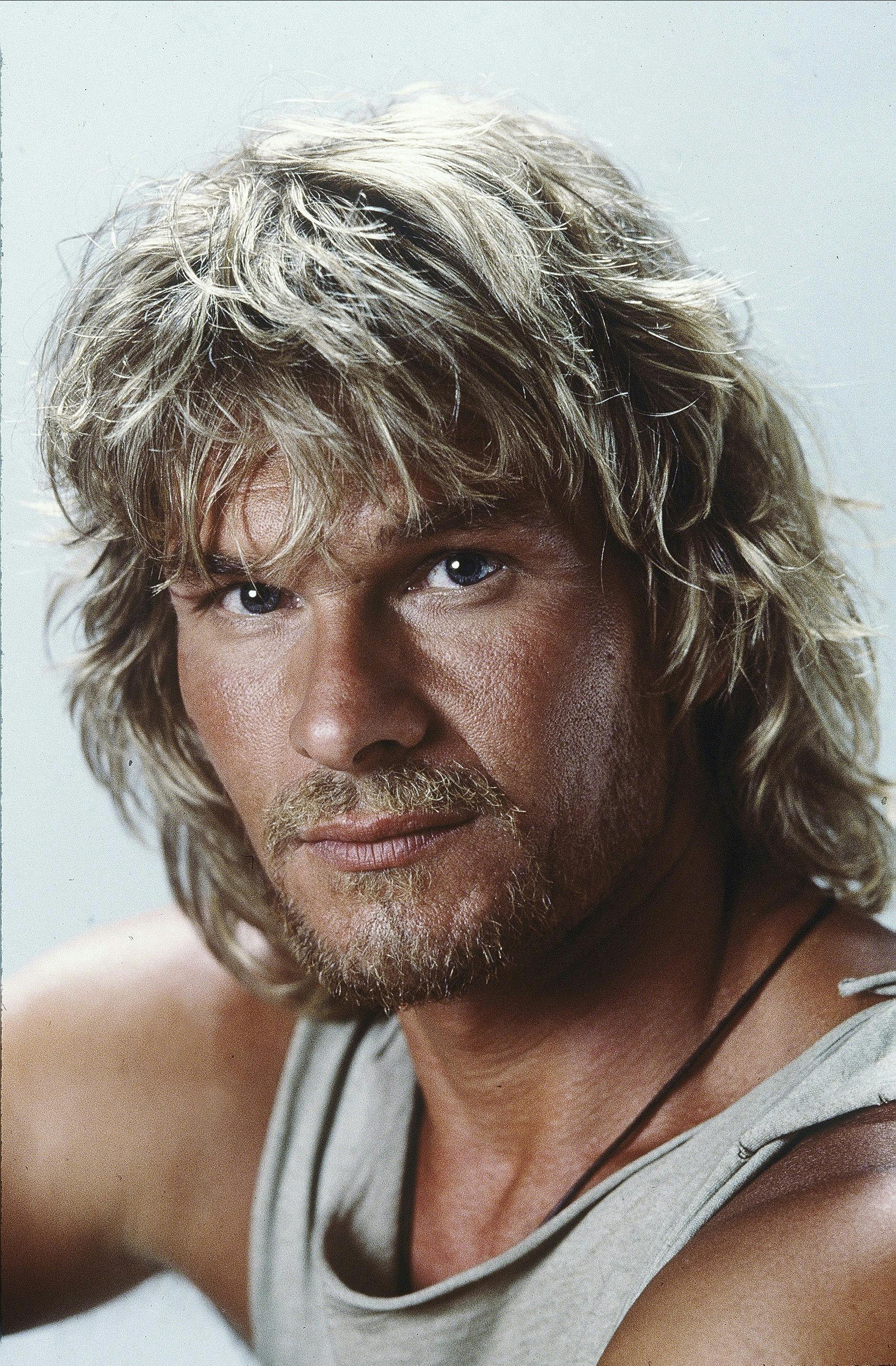 1991
I begyndelsen af 1990’erne fik Patrick Swayze alle hjerter til at banke med sine optrædener i storfilm som “Dirty Dancing” og “Ghost”.
Skuespilleren døde i 2009 – og nåede at blive 57 år.