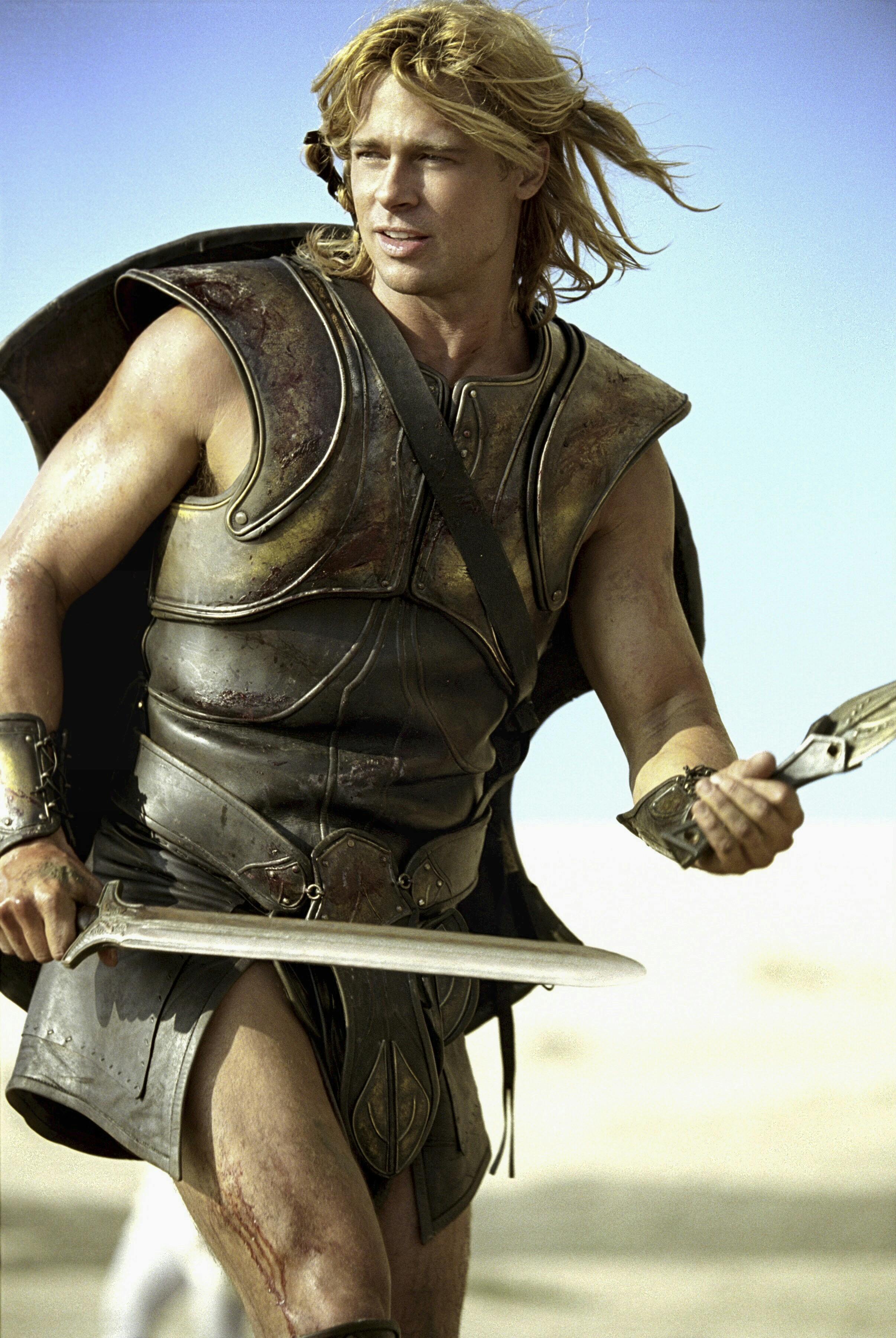 1995 & 2000
Årtusindskiftets lækreste fyr var uden sammenligning Brad Pitt, 58.
Her i storfilmen “Troy” fra 2004.