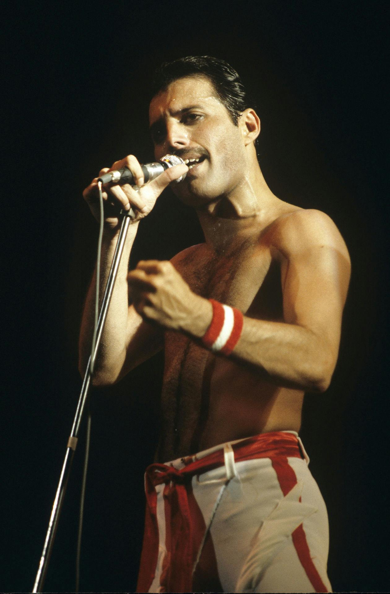 Freddie Mercury blev kendt for sine vilde optrædener. 