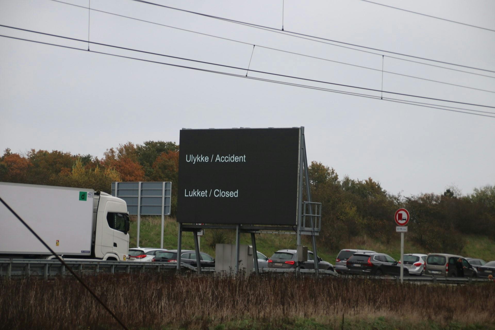 Storebæltsbroen er lukket på ubestemt tid.