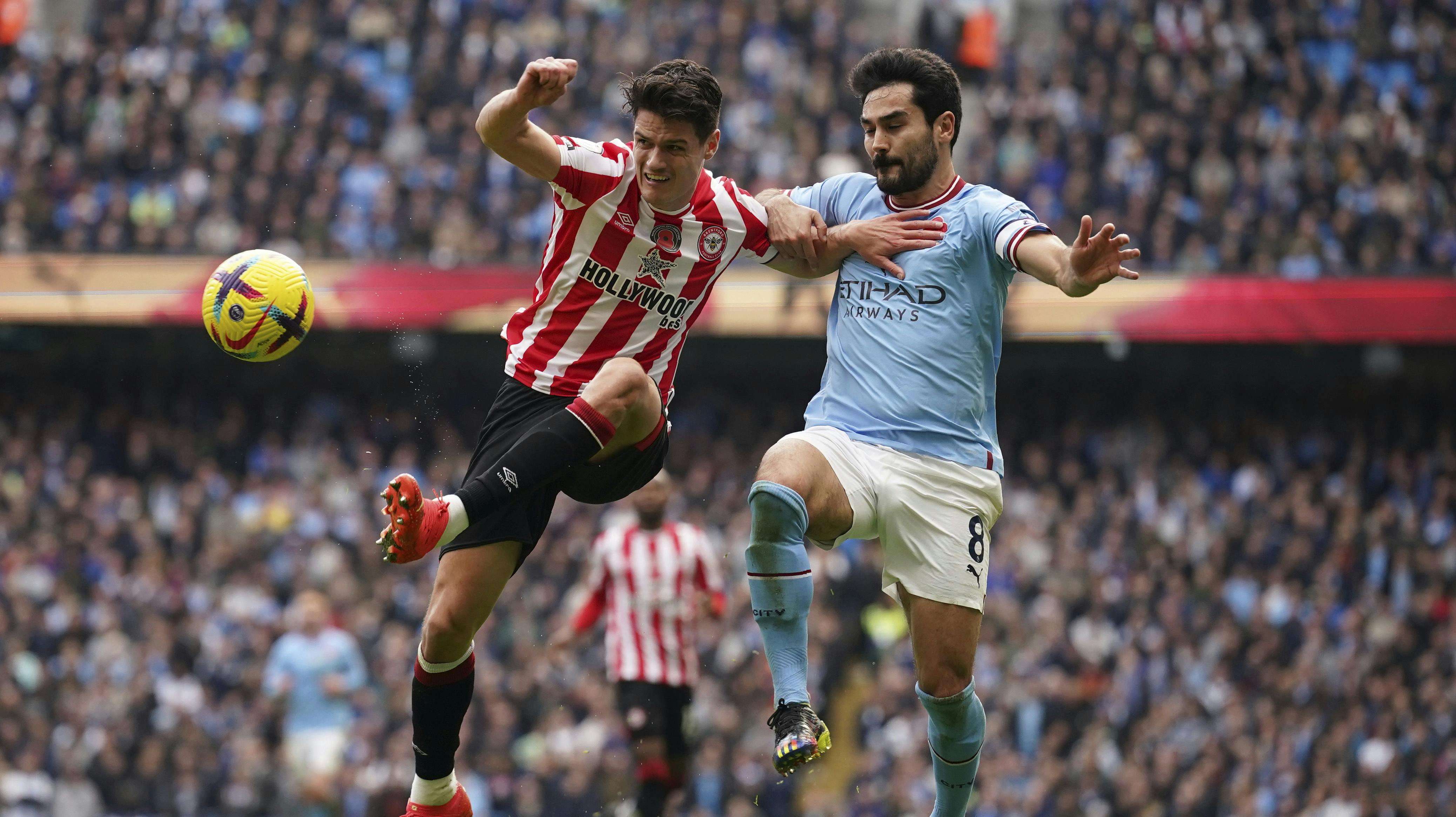 Christian Nørgaard var lørdag med til at sikre Brentford en overraskende 2-1-sejr over Manchester City. Nu er han udtaget til VM.