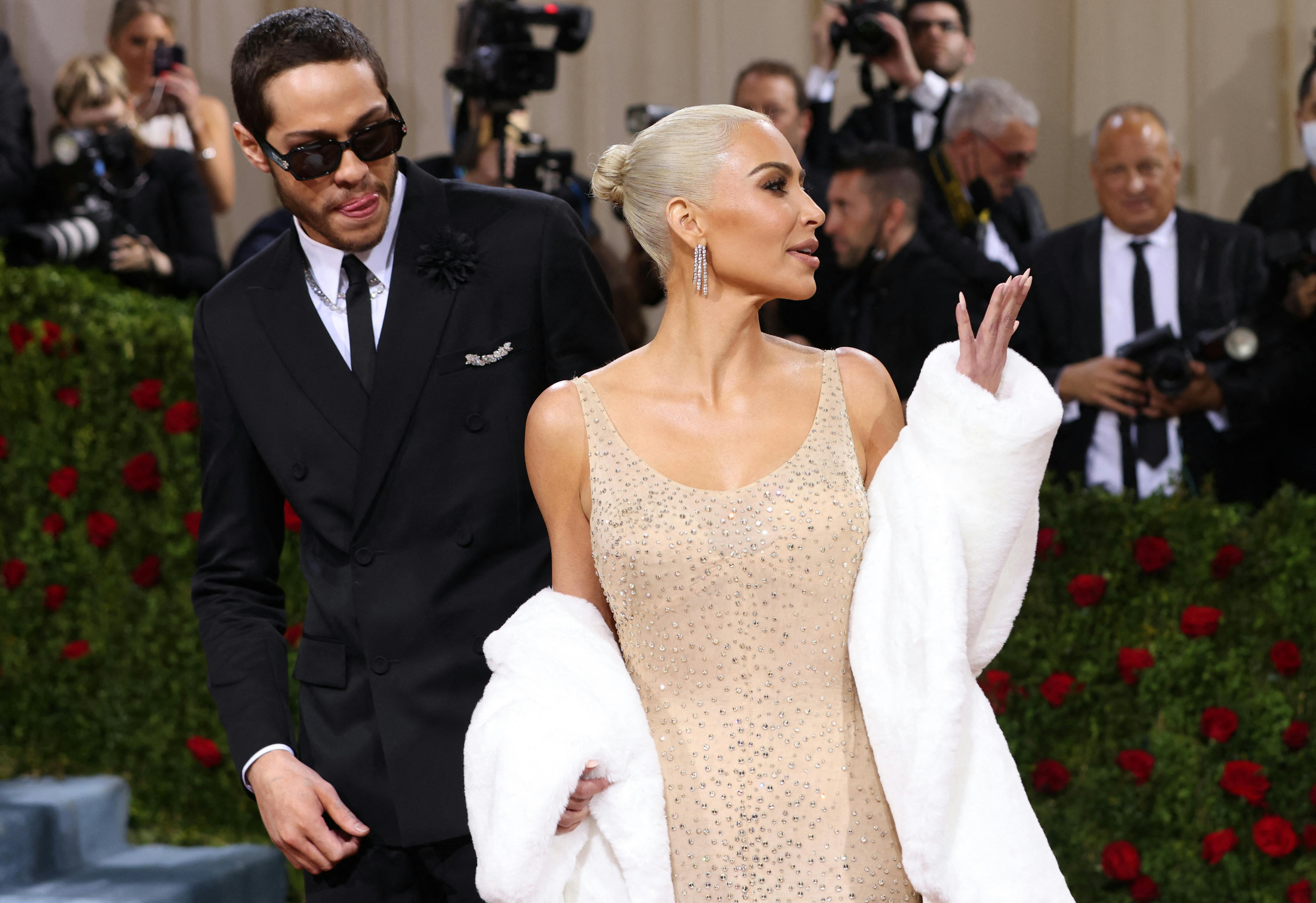 Kim Kardashian og Pete Davidson, der nåede at være sammen i ni måneder, var sammen til den eksklusive modefest Met Gala i maj. 