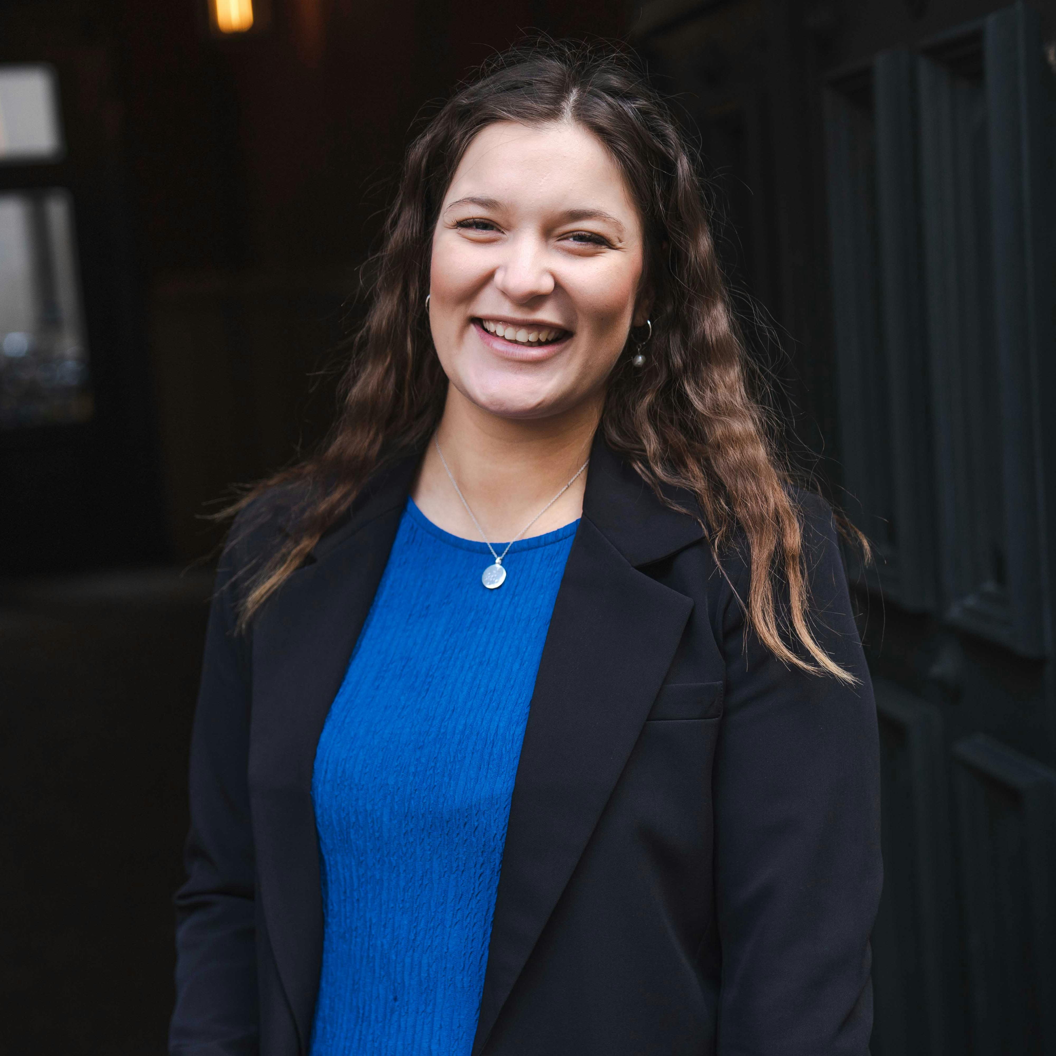 Sara er den sidst ankomne paradiso, der sammen med de andre deltagere nu skal kæmpe om vindertitlen og den store pengepræmie på intet mindre end 500.000.