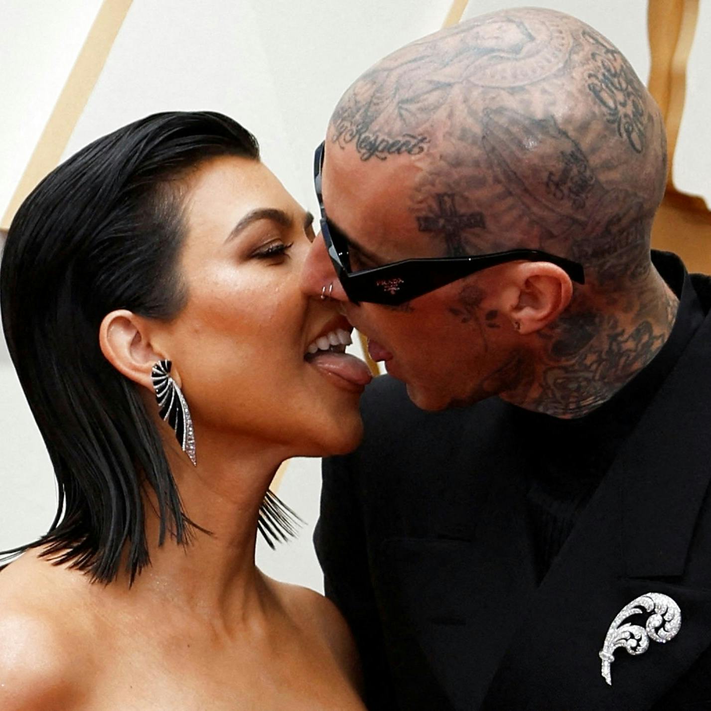 Kourtney Kardashian og Travis Barker til dette års Oscar-uddeling.