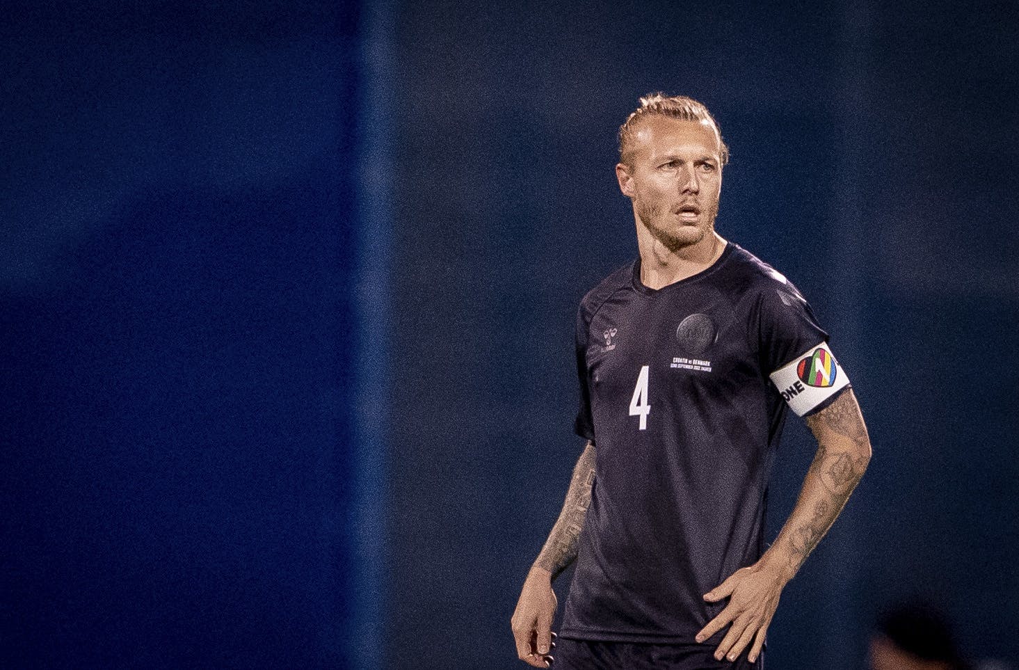 Simon Kjær kommer ikke til at have anførerbindet med "One Love" og regnbuefarver på under VM.