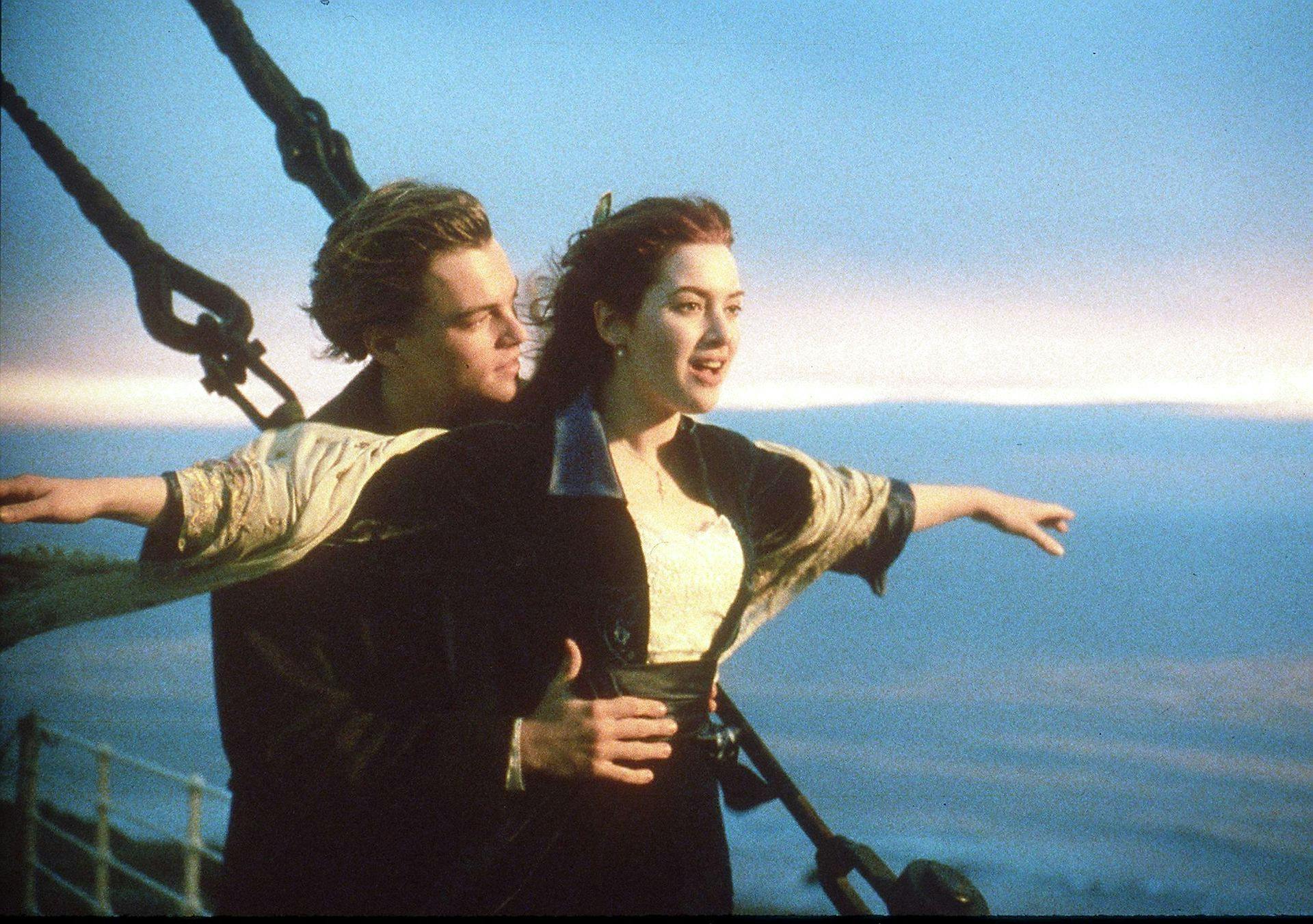 James Cameron står bag den Oscar-vindende spillefilm "Titanic", der handler om den historiske skibsulykke.
