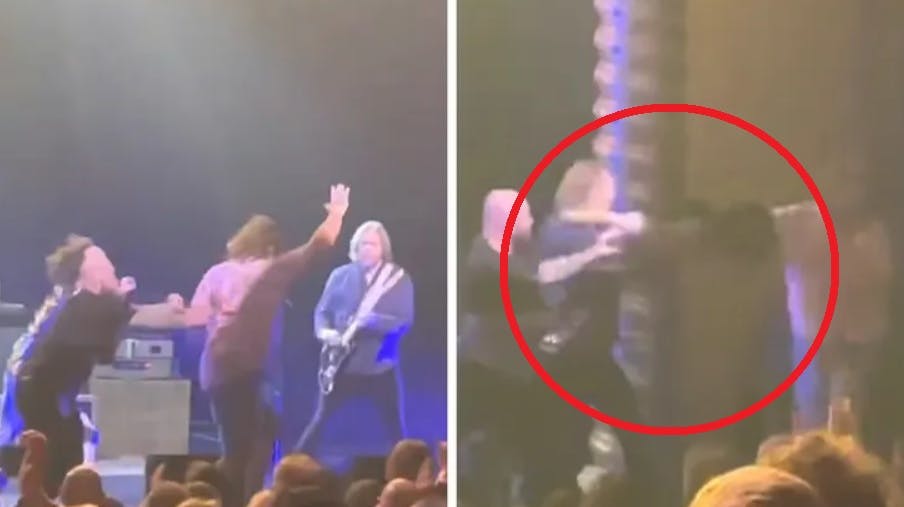 Her bliver fan tæsket med guitar af vred rockstjerne.