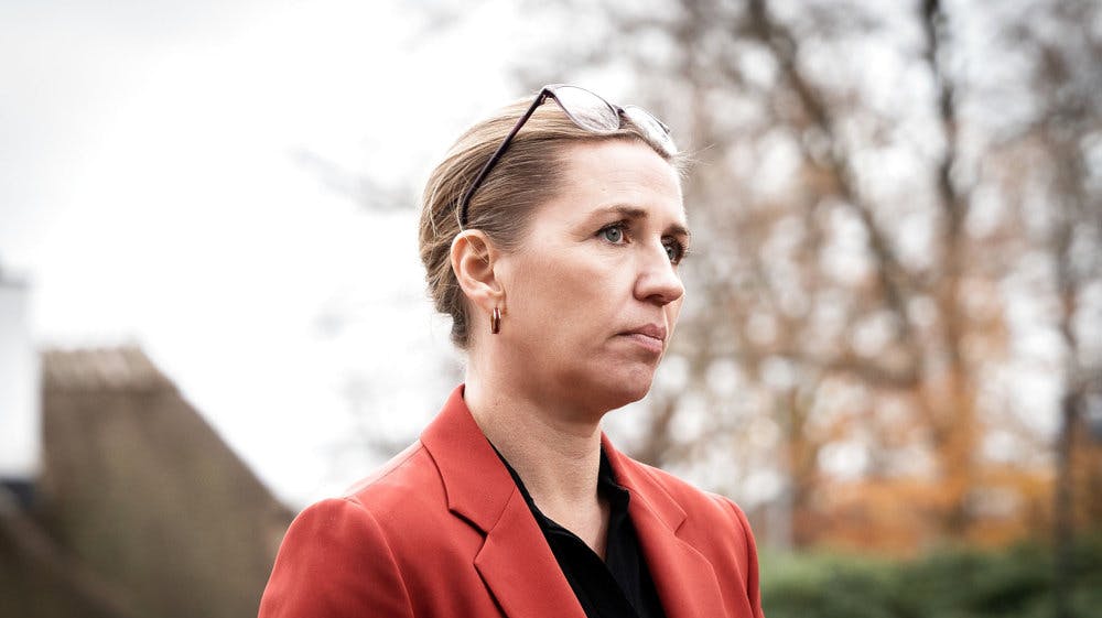 Mette Frederiksen er fungerende statsminister, men det var kun med nød og næppe, at hun og rød blok sikrede sig flertallet. 