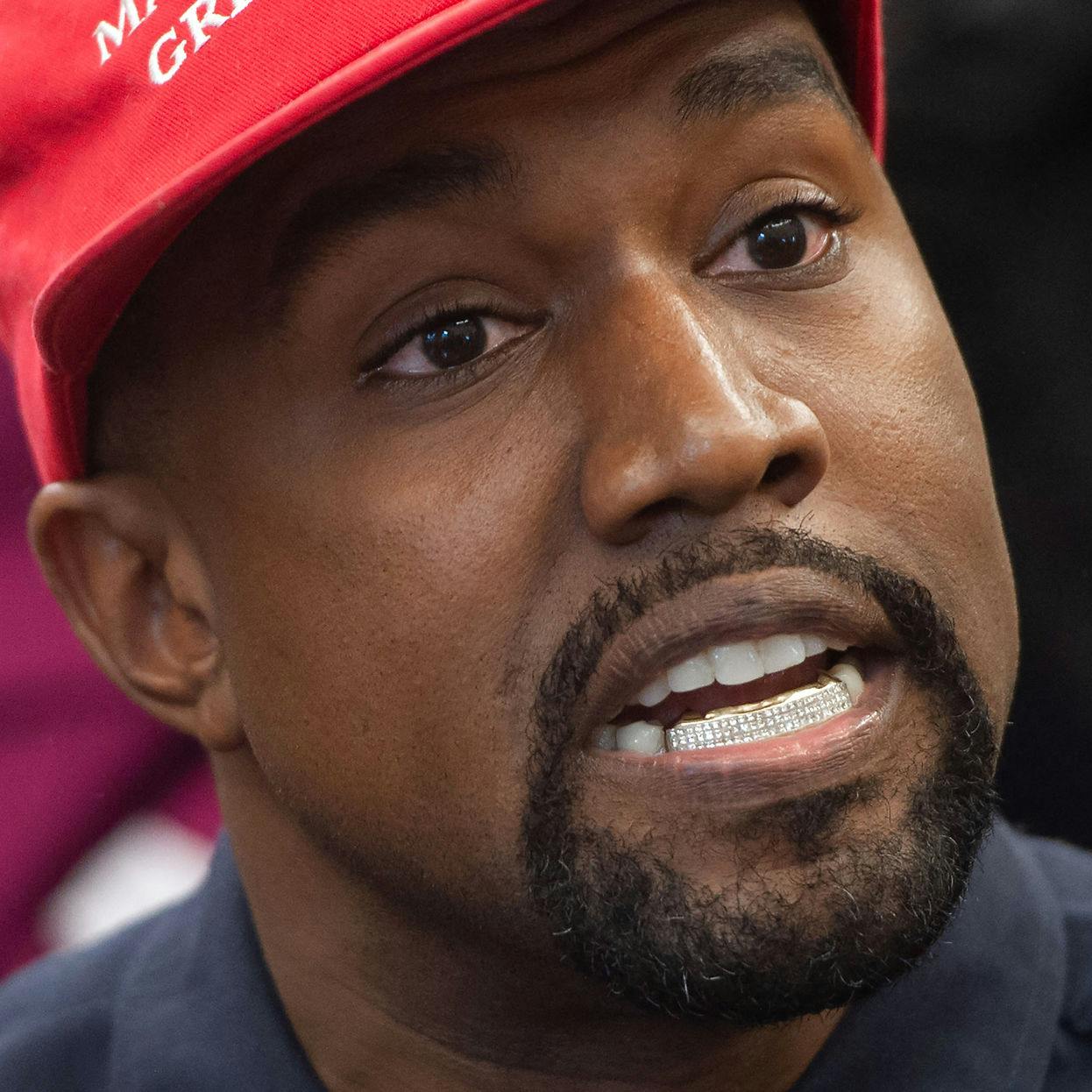Kanye West vækker endnu en gang opsigt for sine vilde udtalelser.
