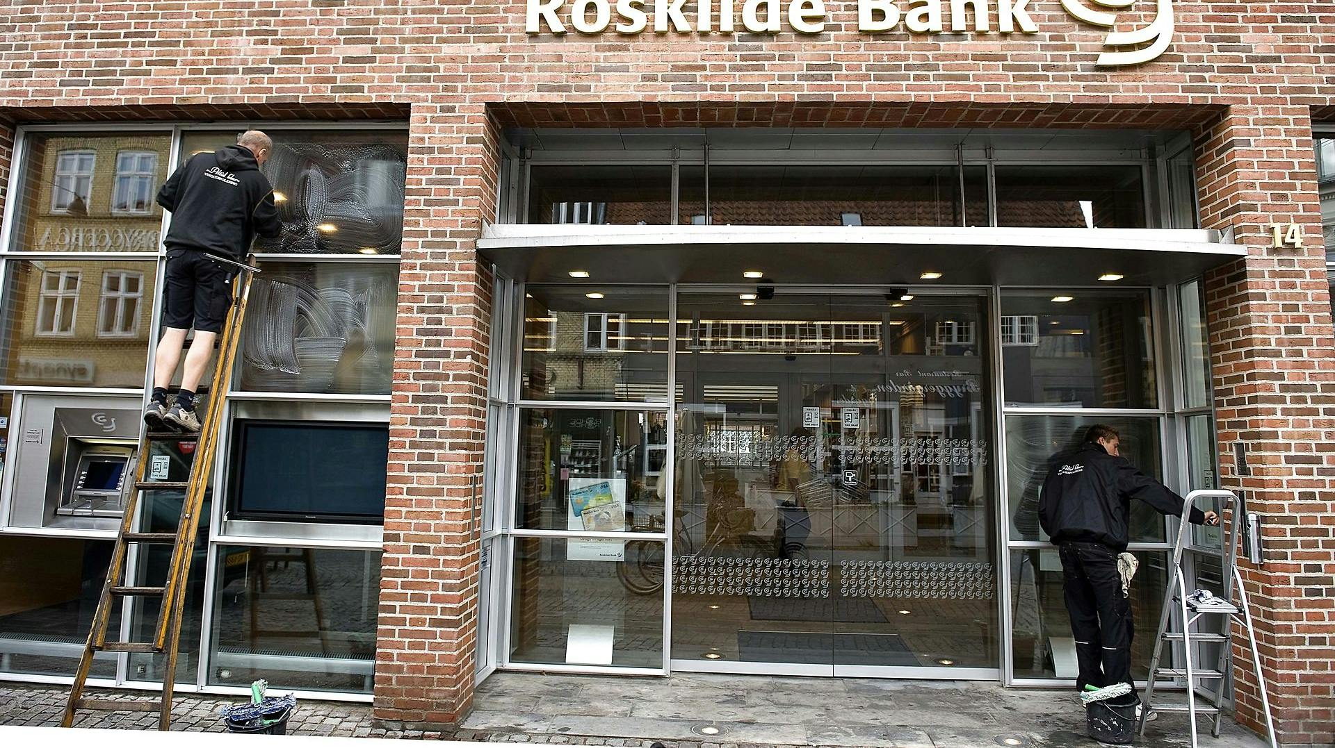 Roskilde Bank blev i 2009 erklæret konkurs. Nu, 13 år efter, er den tidligere bankdirektør blevet idømt en bøde på hele 231 millioner kroner.