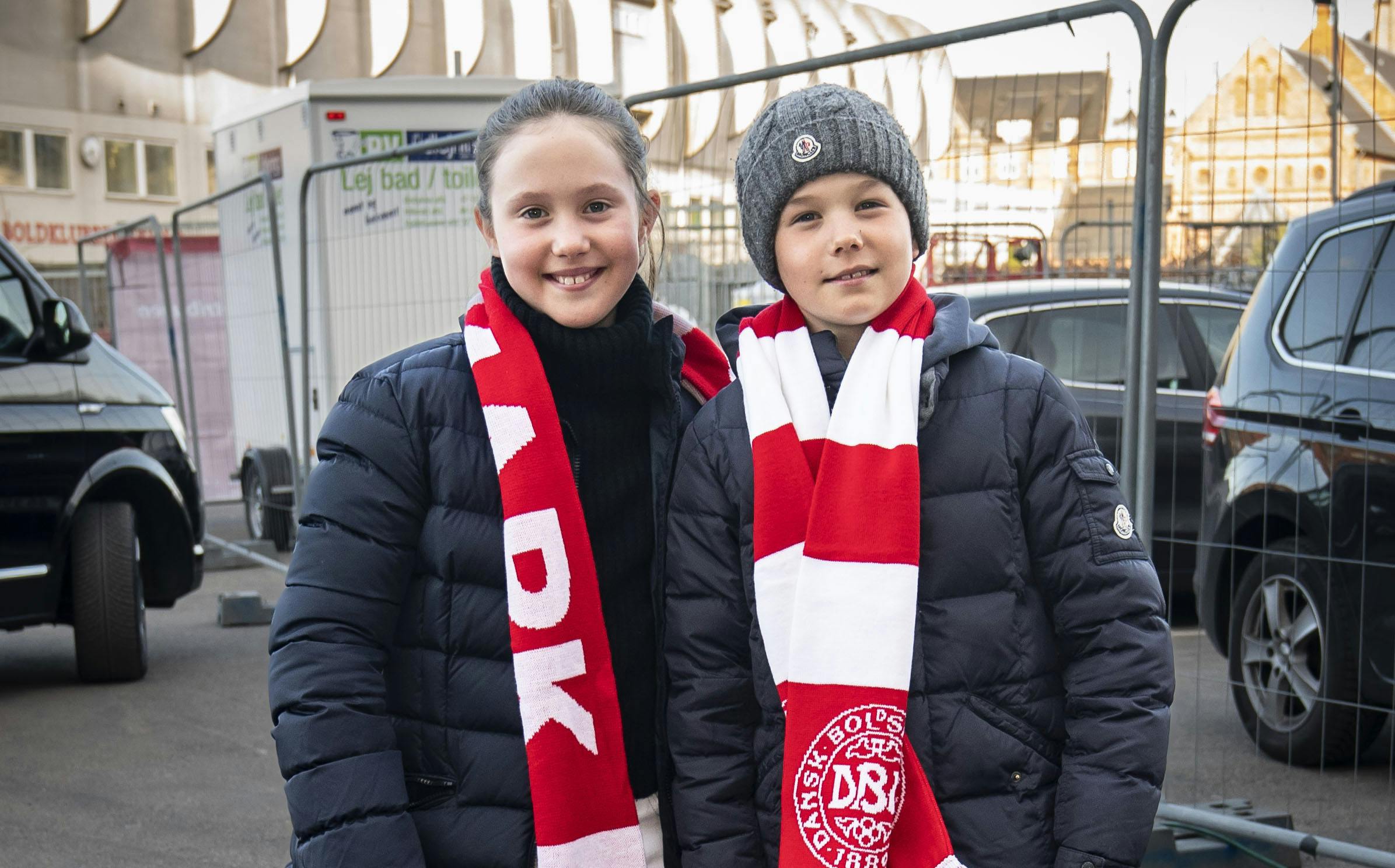 Efter Danmarks VM-fadæse er de rød/hvide farver nok skiftet ud med julens farver.&nbsp;
