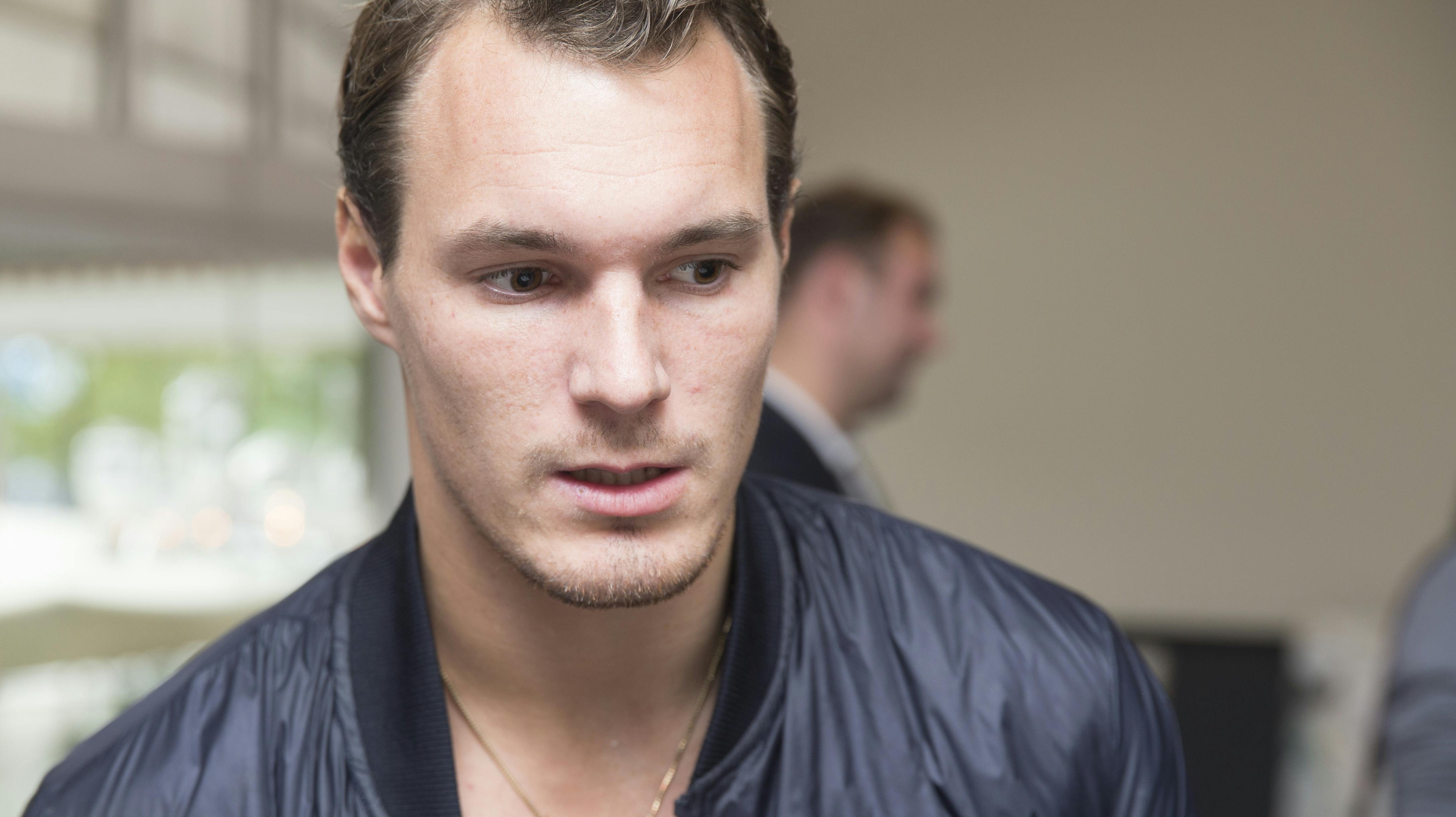 Patrik Wozniacki er gift og har to børn med sin kone. Det har konsekvenser for parrets sovevaner.