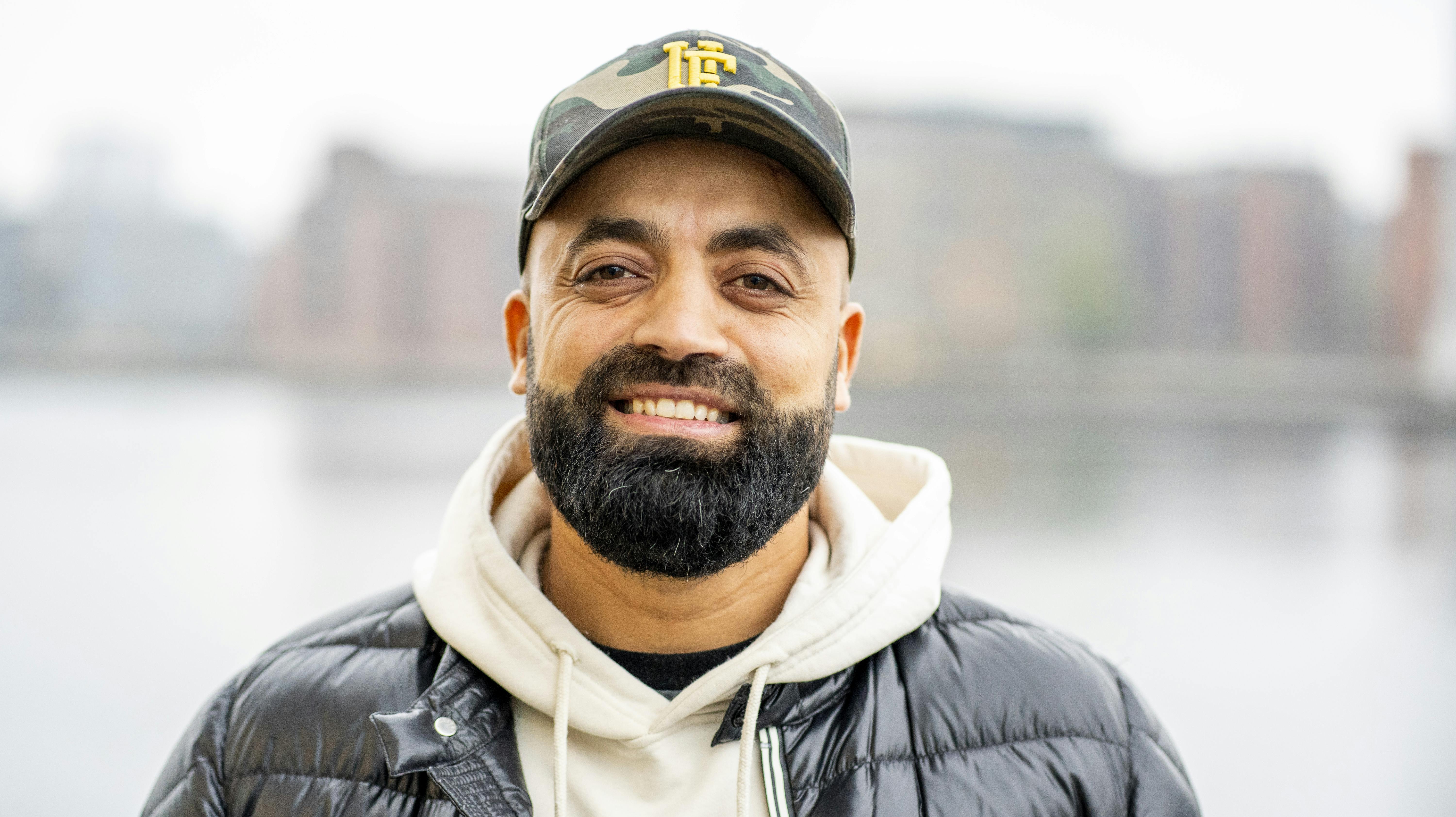 Produktionen var ikke ligefrem vilde med Loays idé.