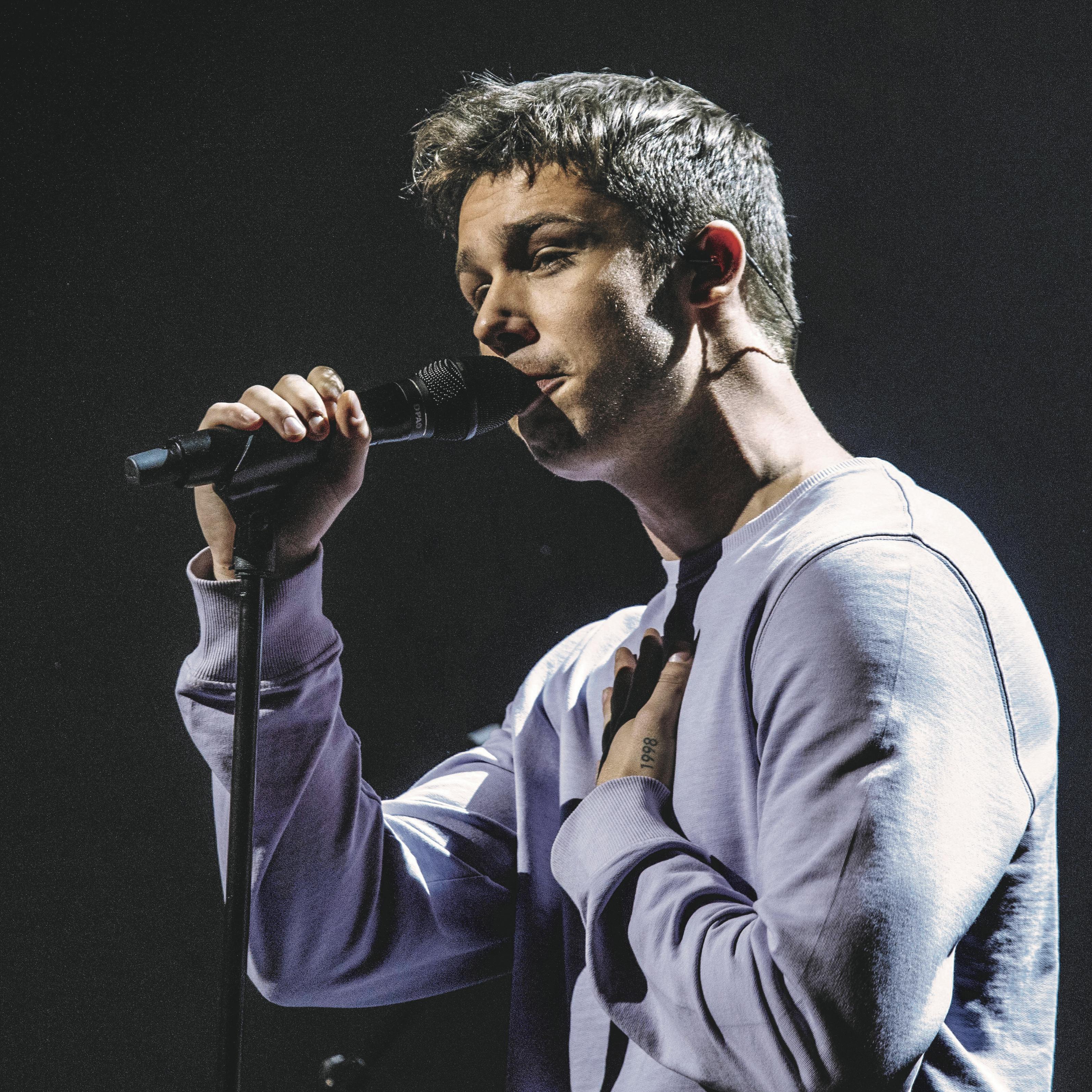 X Factor 2019 Opgavebeskrivelse: X Factor live Navne: Sofie Linde, Oh Land, Blachman, Ankerstjerne + deltagerne Tid: 19.00 Sted: ’X Factor’-studiet, Priorparken 230, 2605 Brøndby Journalist på opgaven Laura Dalgård Hansen Nikolaj Bonde