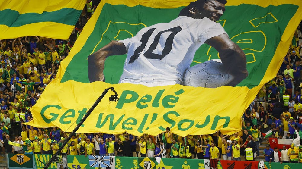 Pelé hyldet i Qatar