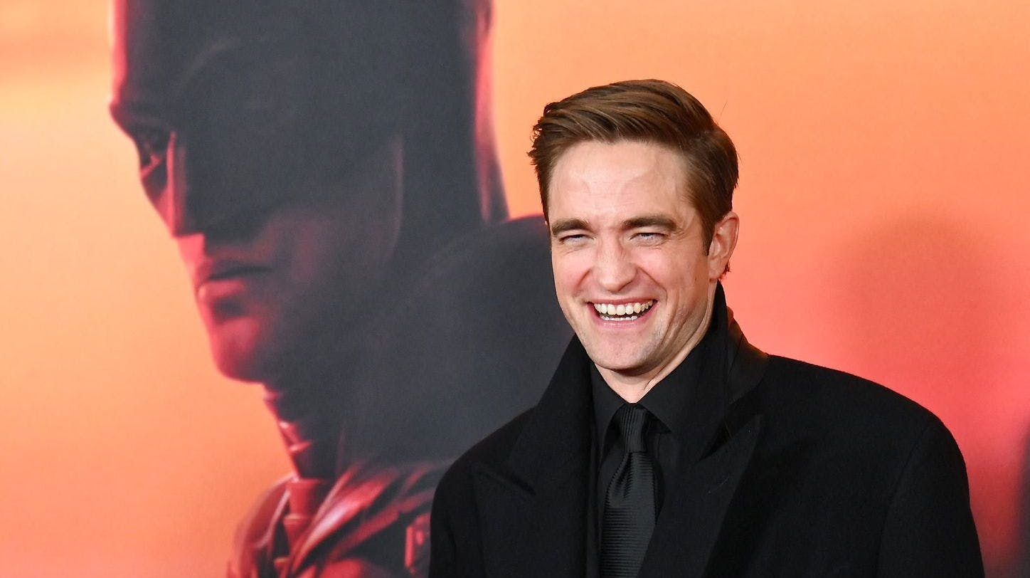 Robert Pattinson har endelig vist sin kæreste frem efter fire år som par.