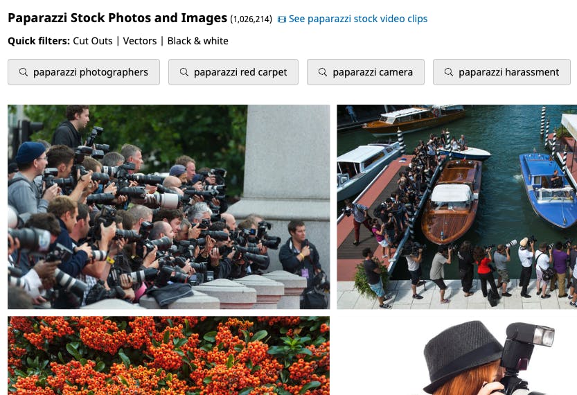 Bruger man søgetermen "paparazzi" på stockfotositet Alamy, er billedet fra Harry og Meghans trailer det første søgeresultat, der dukker op. 