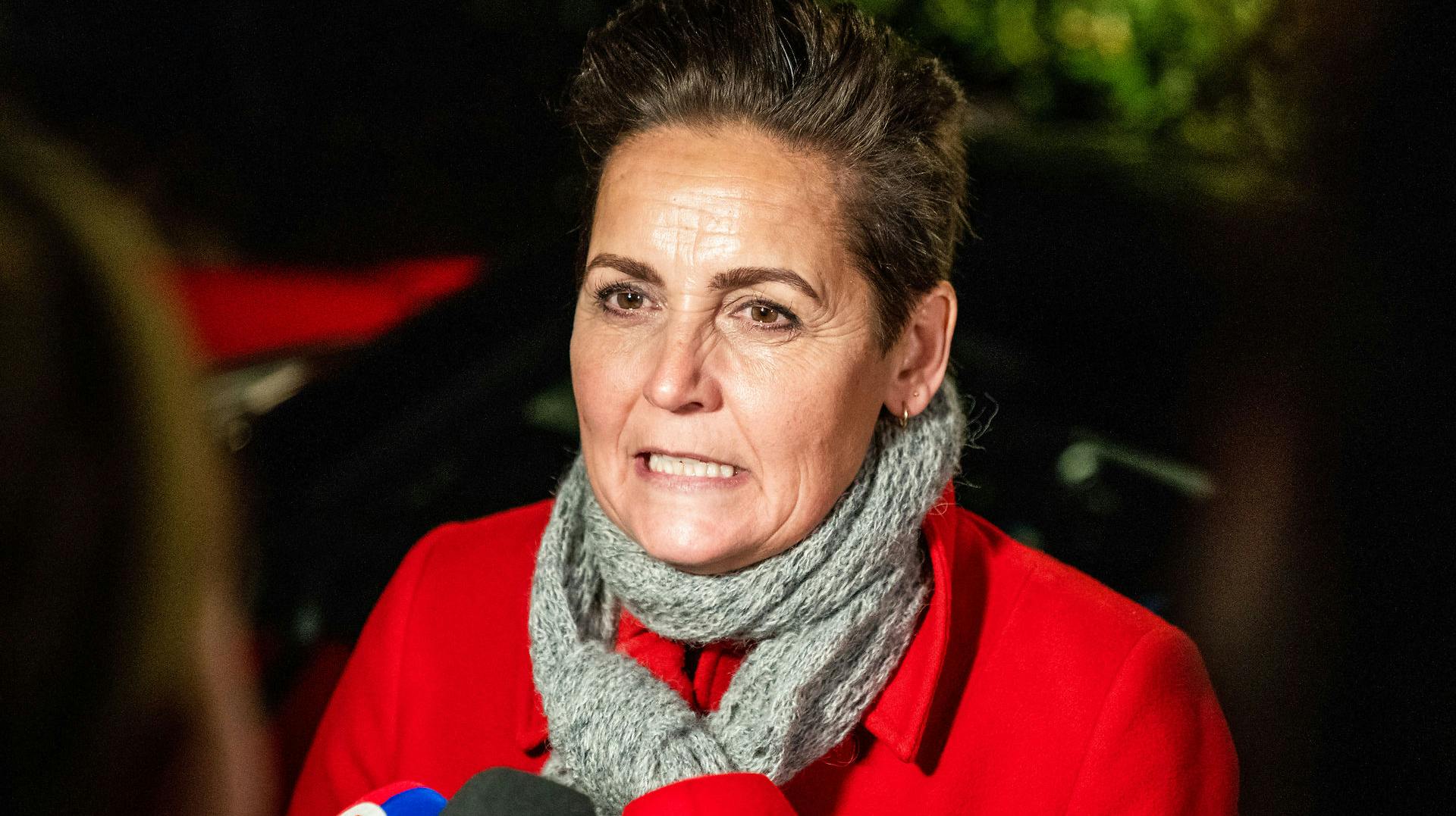 Pia Olsen Dyhr (SF) ankommer til regeringsforhandlingerne på Marienborg mandag den 28. november 2022. Nu er det dog slut.&nbsp;