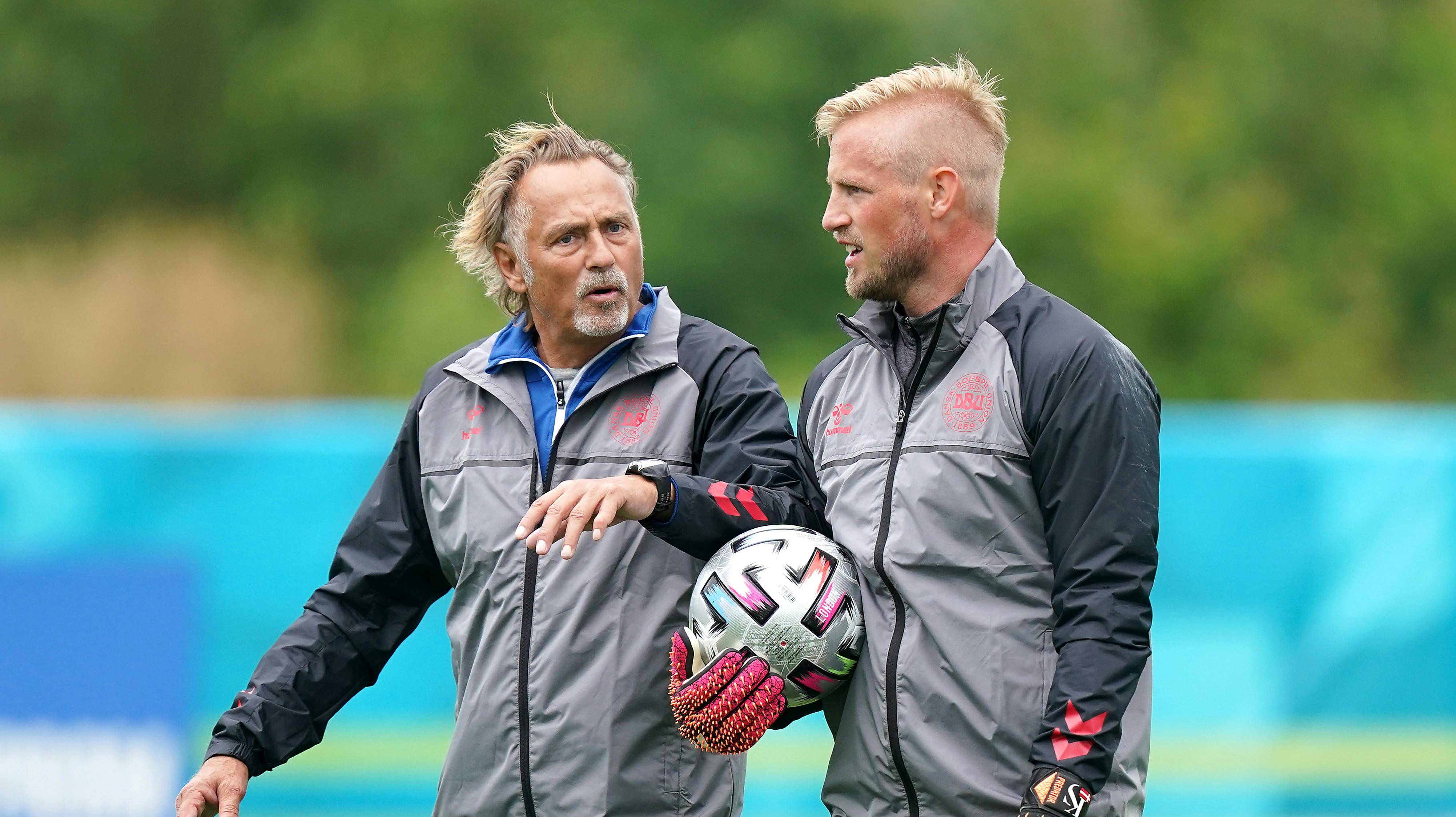 Som målmandstræner havde Lars Høgh et helt specielt forhold til landsholdsmålmand Kasper Schmeichel. nbsp;