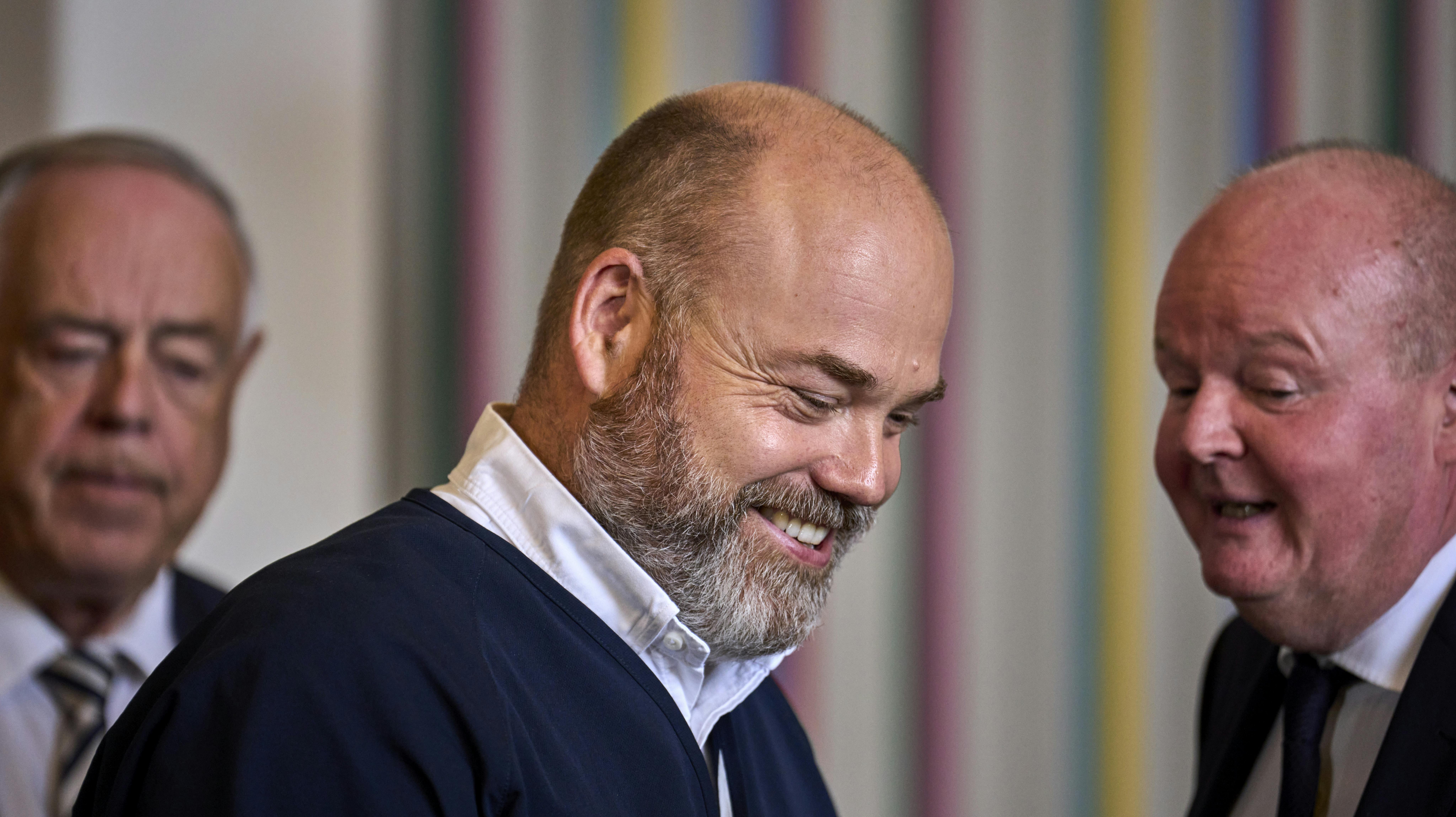Anders Holch Povlsen har god grund til at smile. Han er nemlig tilbage på listen over verdens rigeste personer. nbsp;