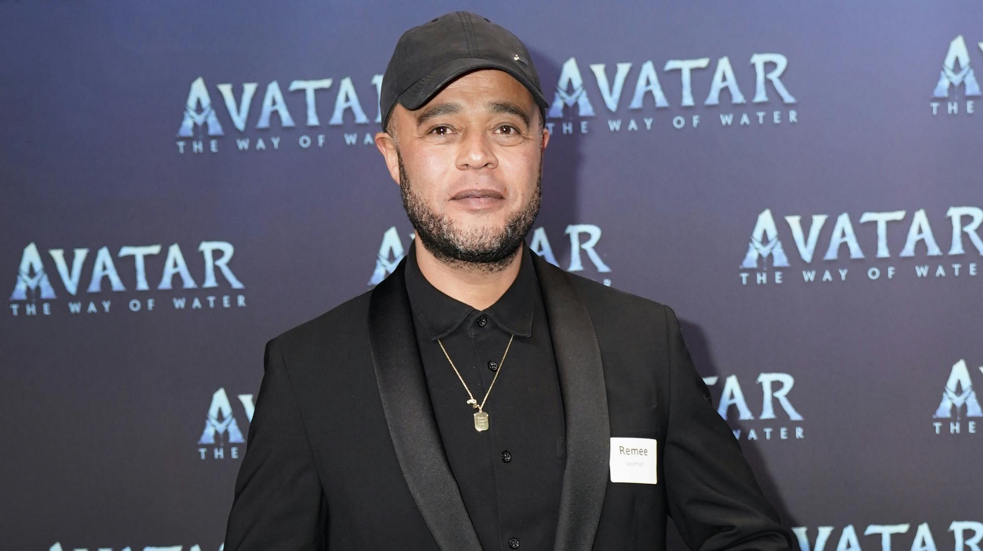 Remee har sædvanen tro mange jern i ilden – i hvert fald på den professionelle side. 