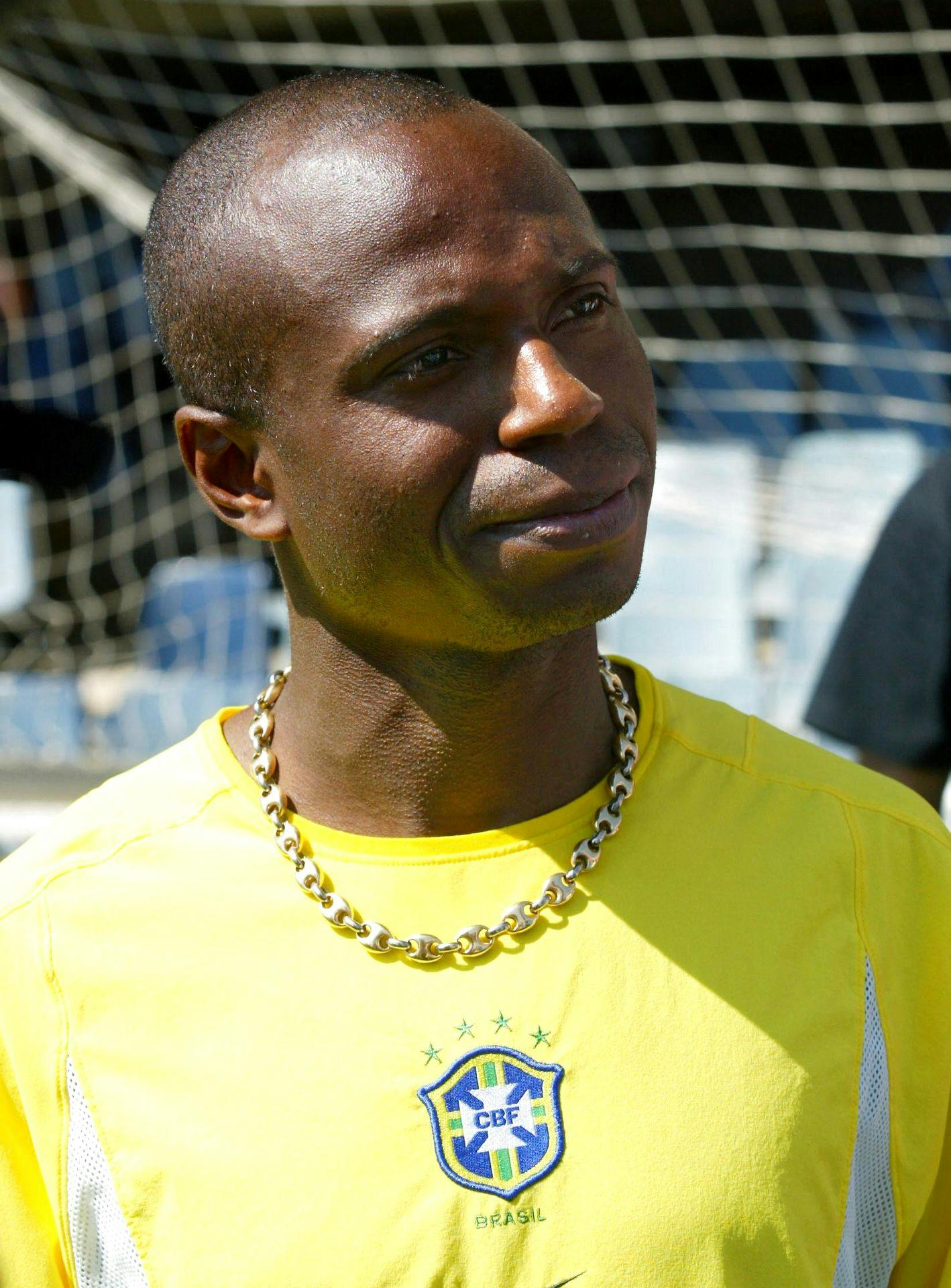 Edilson kom ud i noget rigtig gris efter den aktive fodboldkarriere. 