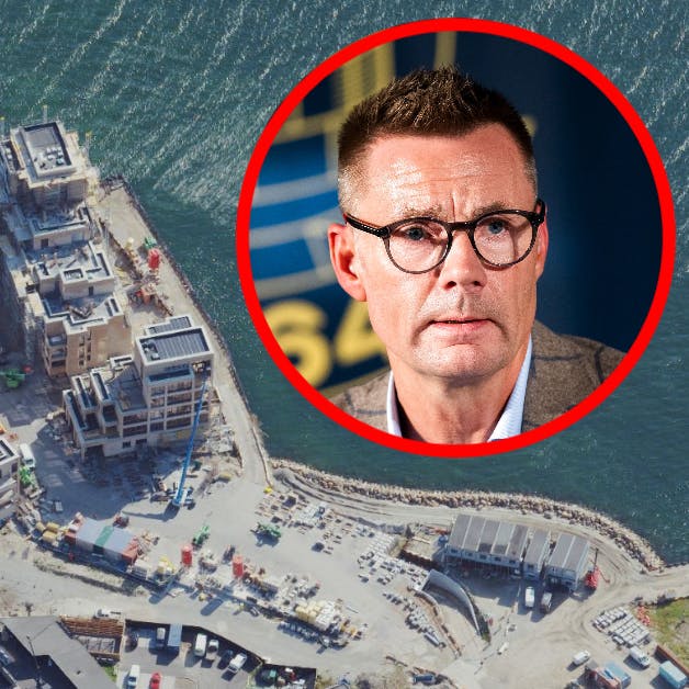 Jan Flemming Bech Andersen er bedst kendt som mangemillionæren, der siden 2013 har holdt hånden under Brøndby IF. Nu har han solgt sin andel i fodboldklubben, men bevarer sin tilknytning til Danmark. Blandt andet i sin nye lejlighed til 70 millioner kroner her i Tuborg Havnepark.