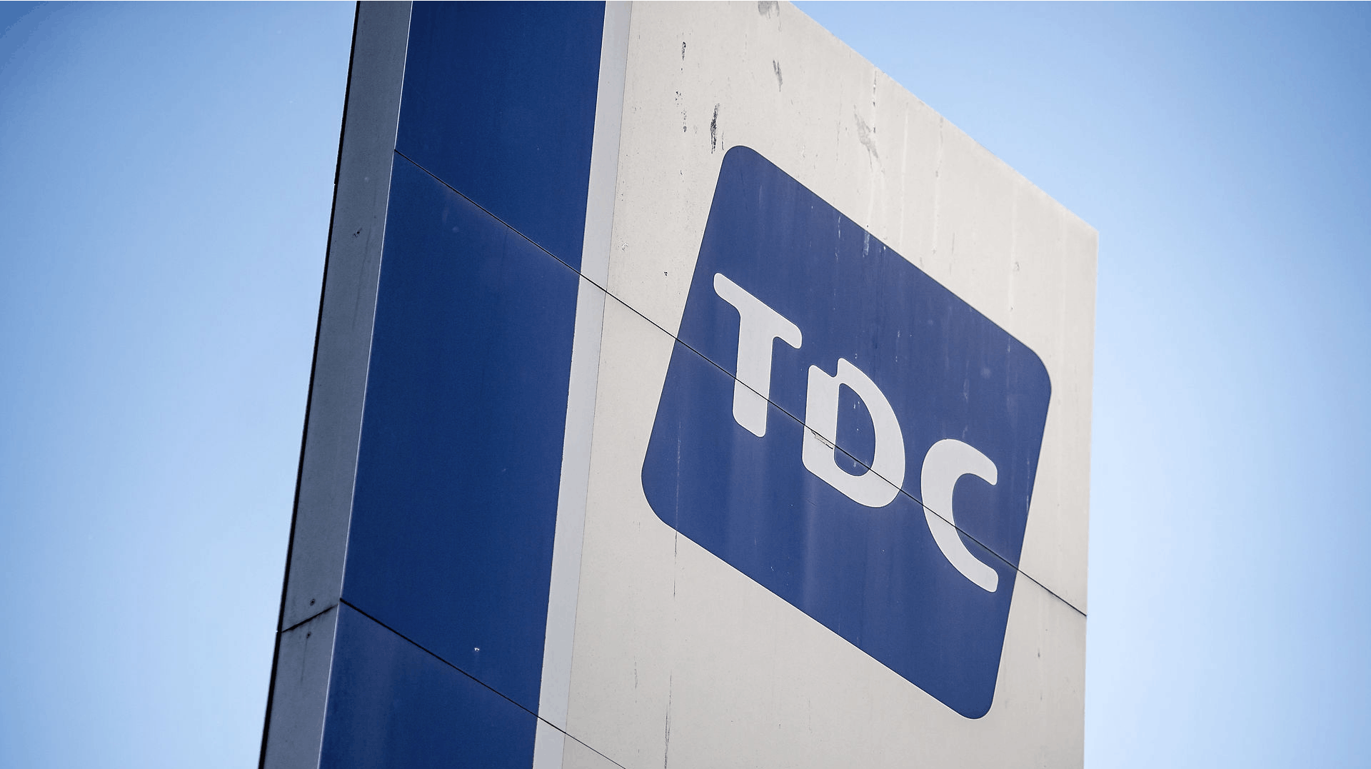 TDC er pt. lagt ned, og kunder kan ikke foretage opkald. 