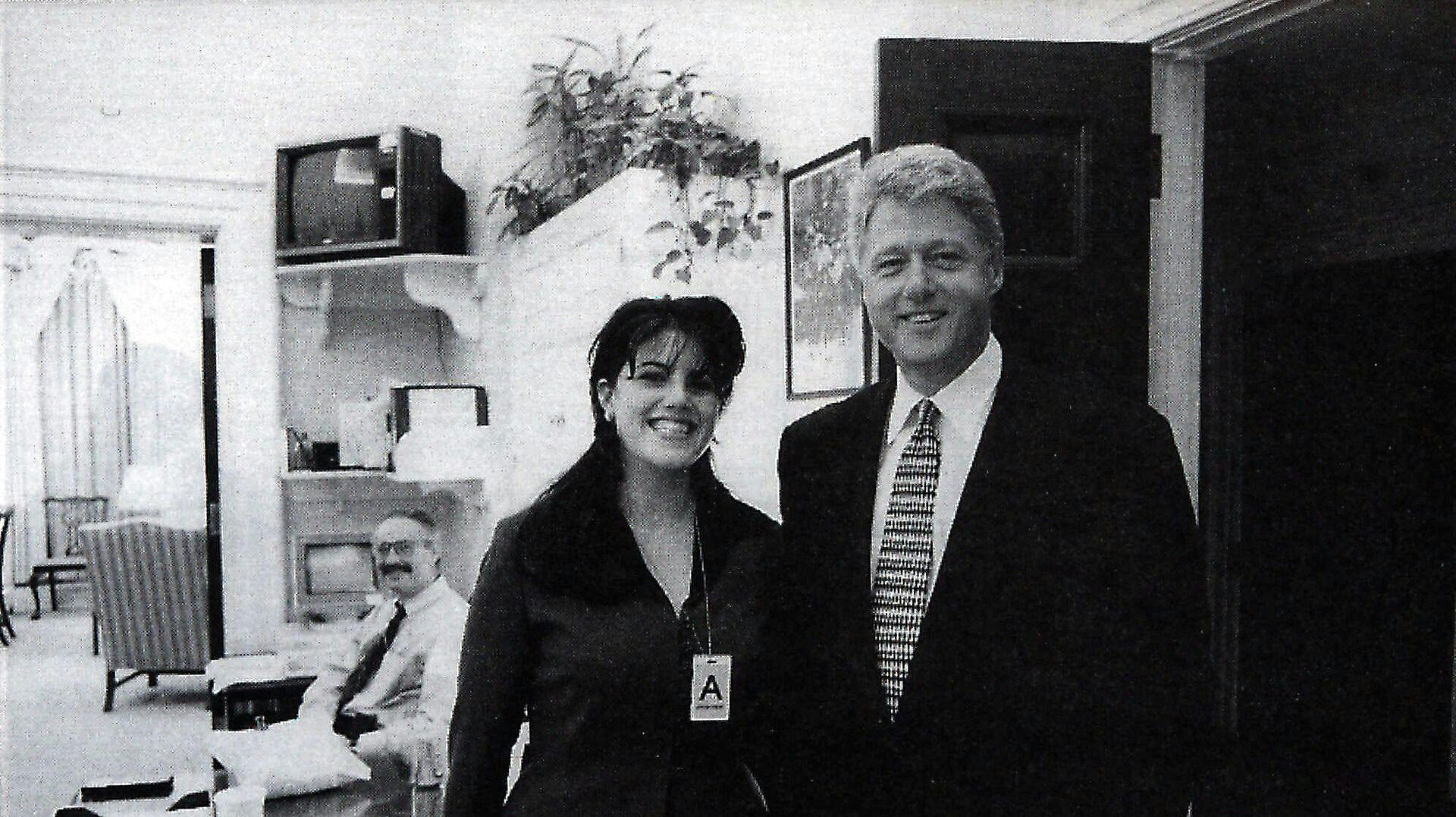 Bill Clinton og Monica Lewinsky var i et hemmeligt forhold fra 1995 til 1997. 