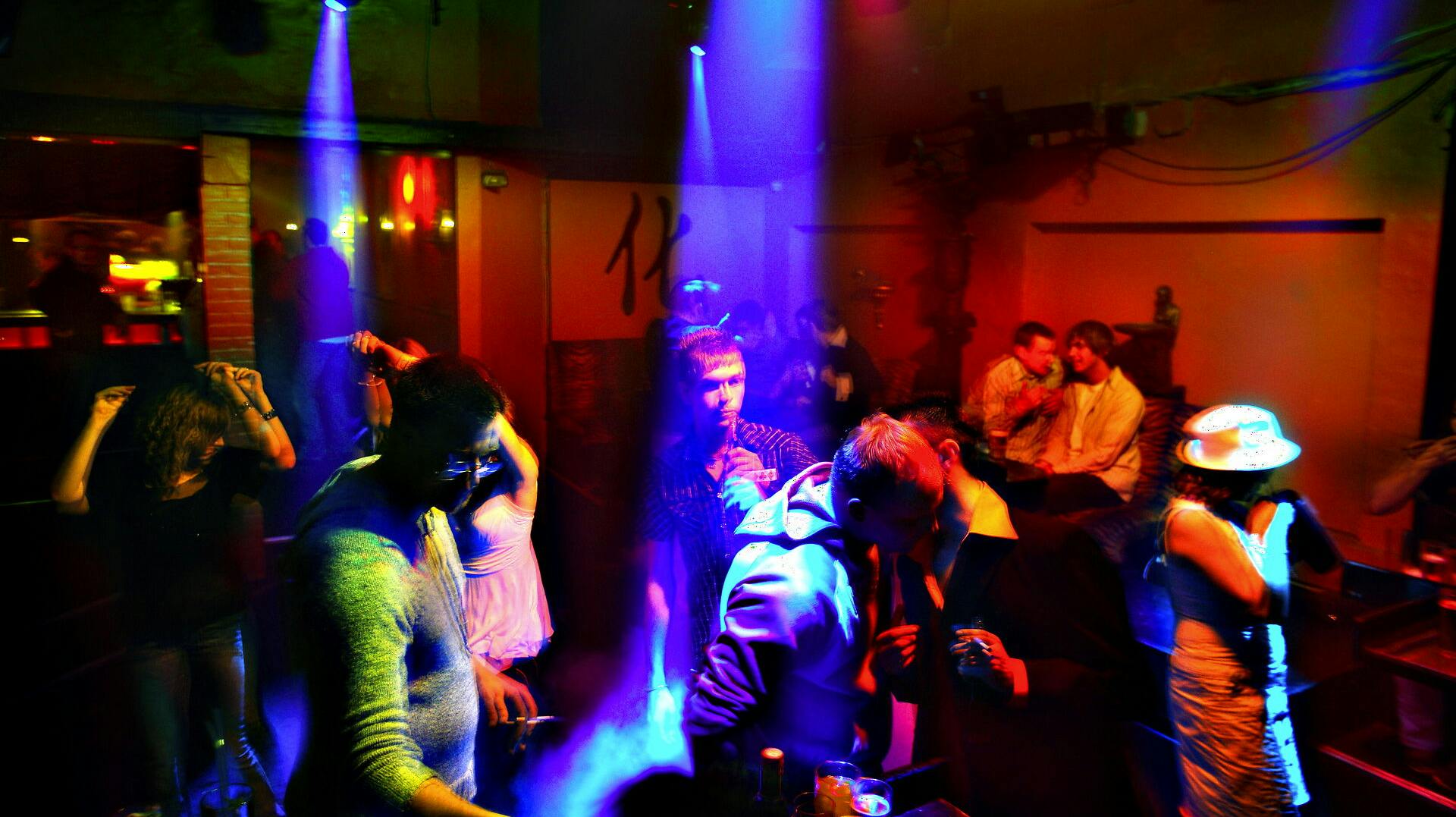 De to danske realitystjerner er tiltalt for forsøg på voldtægt begået på et provinsdiskotek sidste år. OBS: Arkivfoto