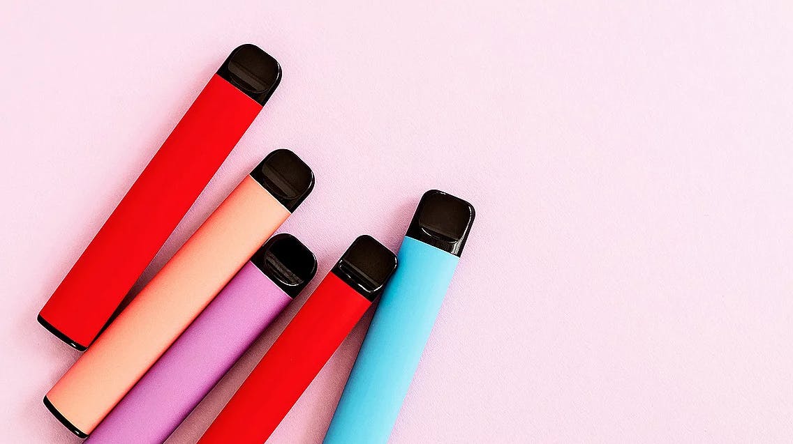 Det ligner nærmest legetøj, men puff bars kan være sundhedsskadelige. 