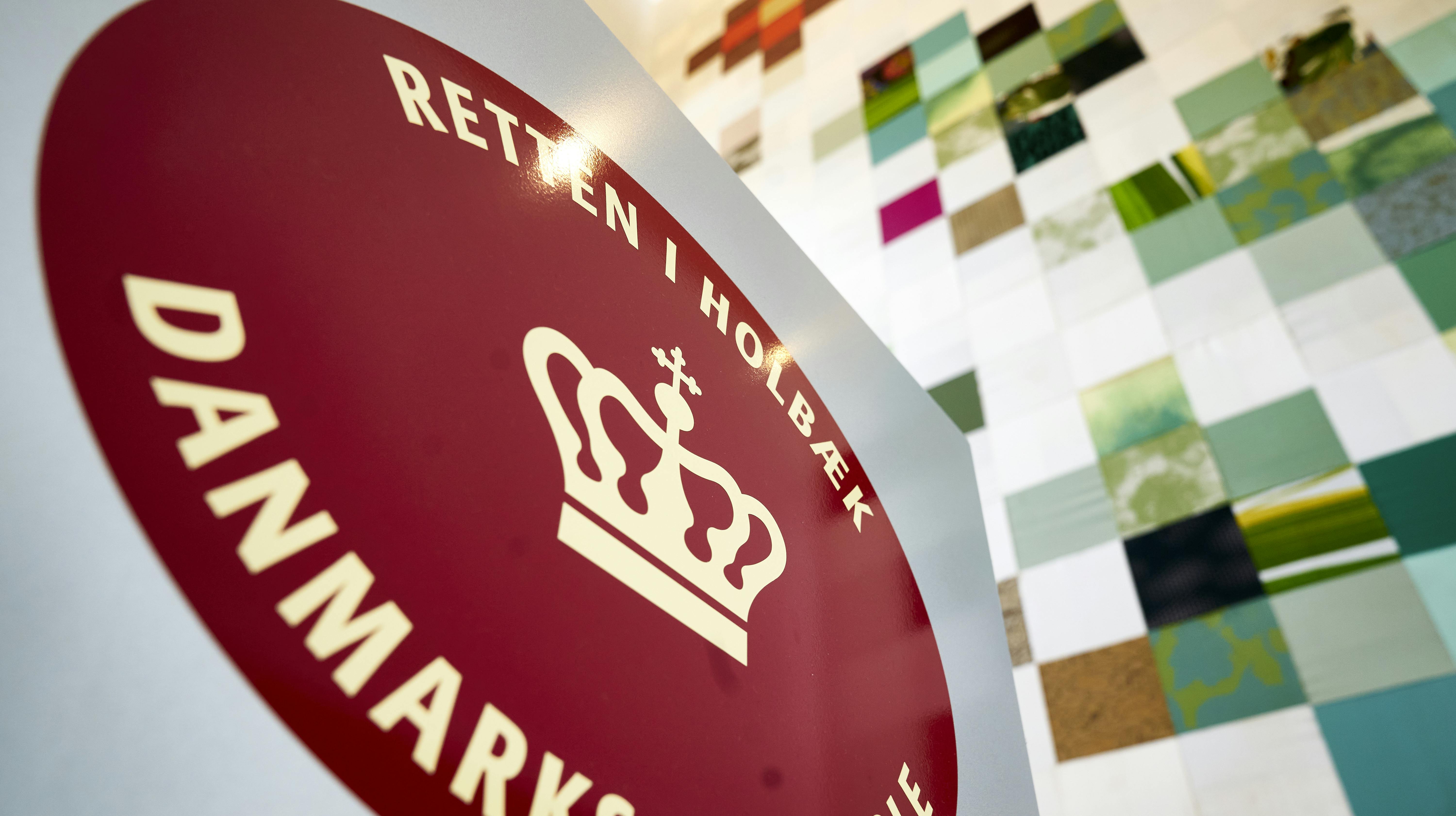 Der er netop faldet dom i Retten i Holbæk. nbsp;