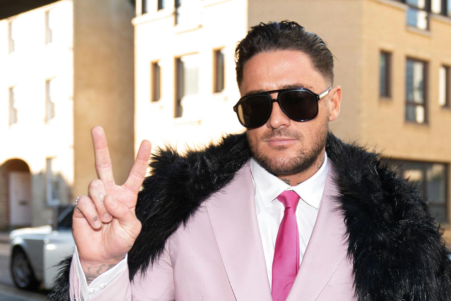Stephen Bear risikere fængselsstraf efter skyldig dom i sag om hævnporno.
