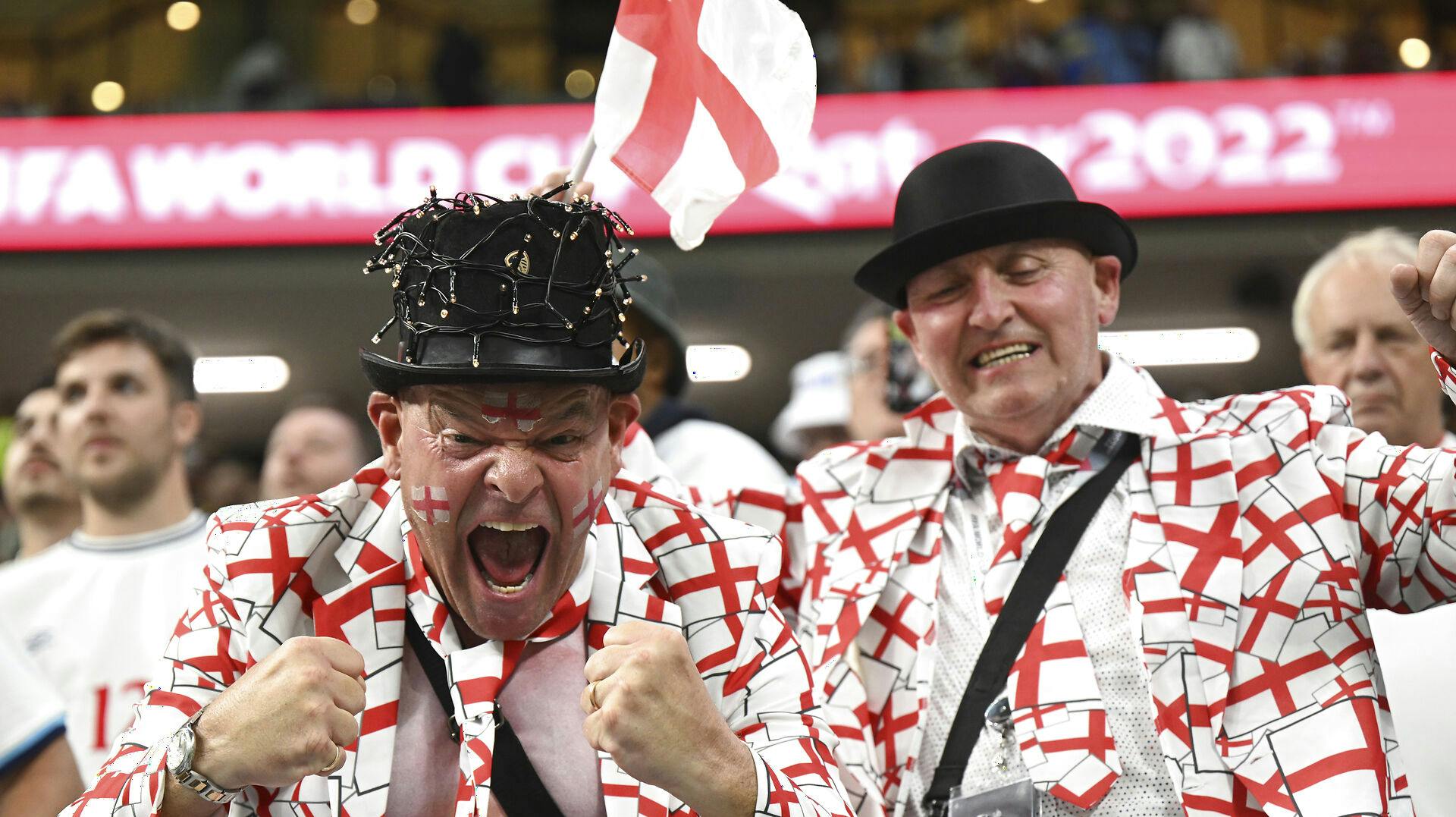 De engelske fans har opført sig eksemplarisk under VM i Qatar. 