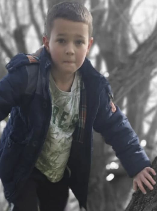 10-årige Jack Johnson døde, da han forsøgte at redde de andre. 