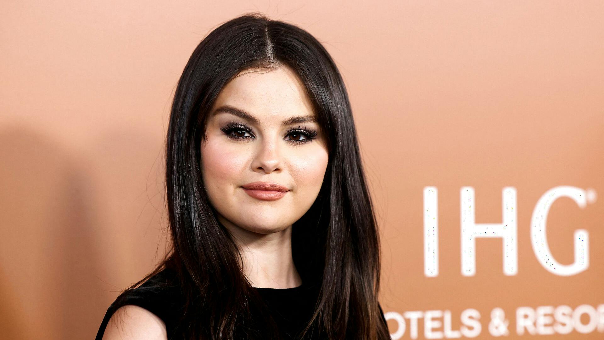 Selena Gomez var nok noget mere tilfreds med, hvordan hun så ud til dette års "Variety Hitmakers" i Los Angeles, end da hun i 2018 dukkede op til Met Gala.
