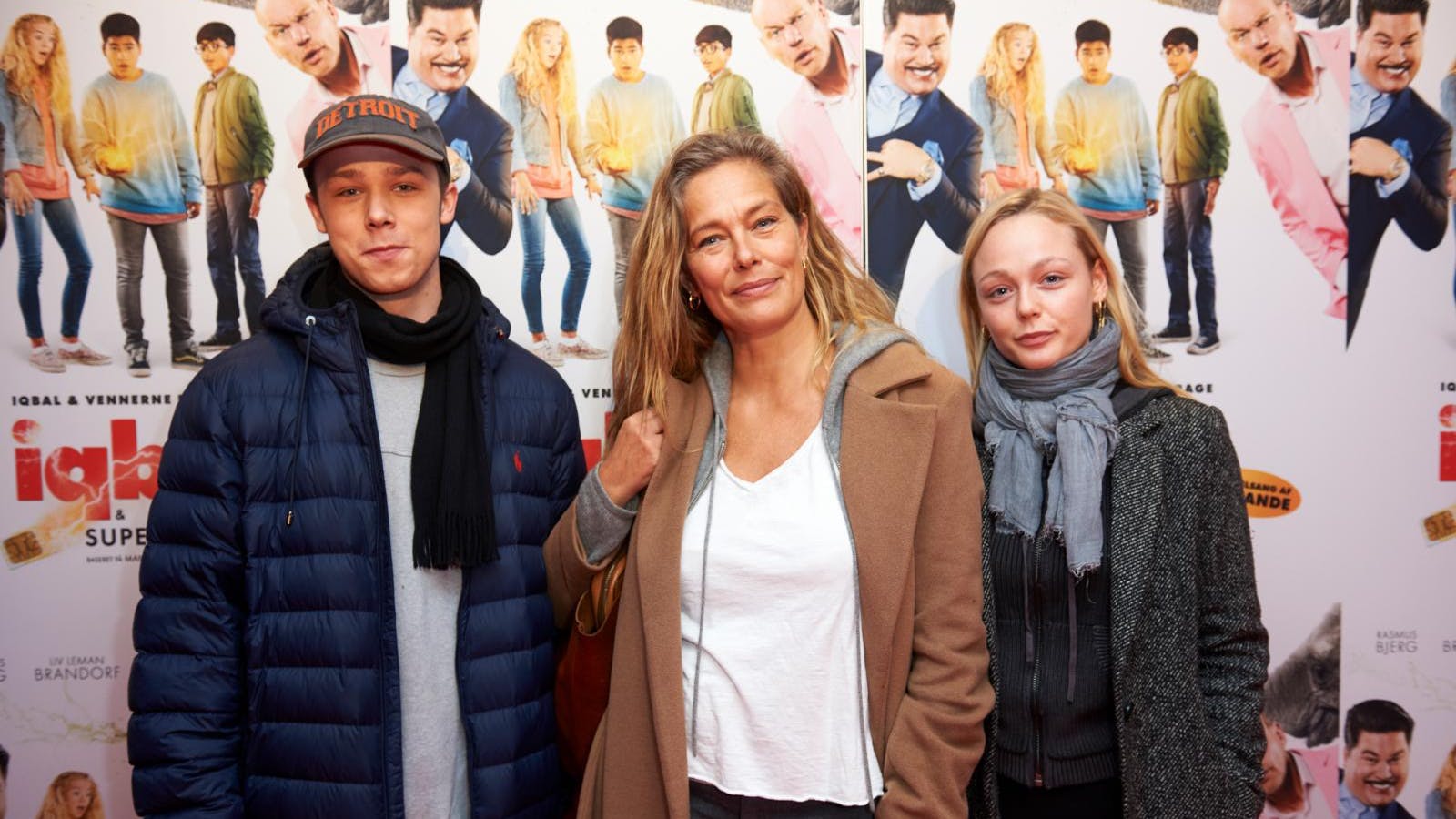 Hugo Helmigs to søstre har fået tatoveret 'Hugo'. 