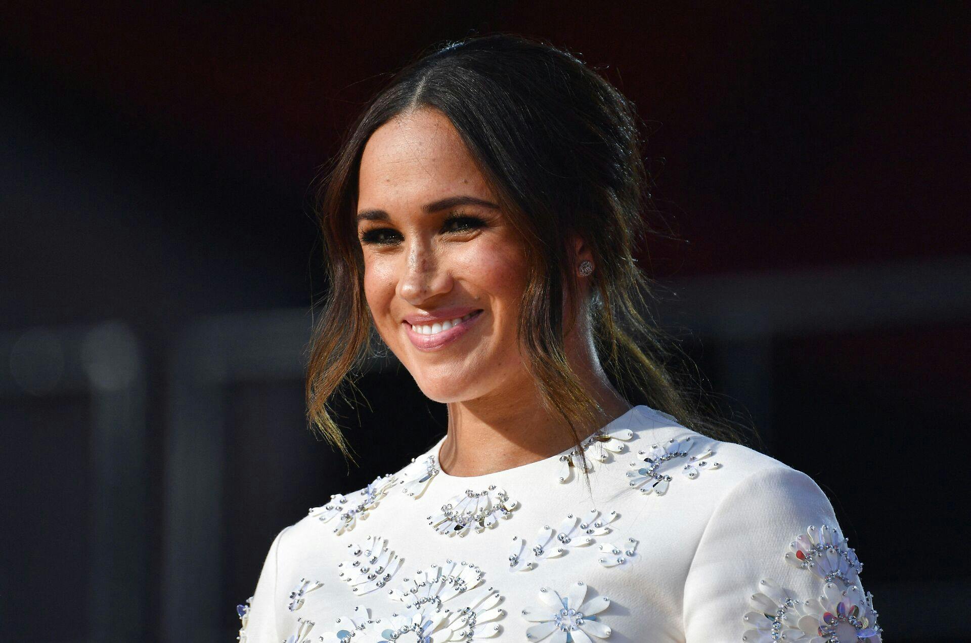 Sussex-hertuginden Meghan Markle svines til af Jeremy Clarkson i en ny avisklumme
