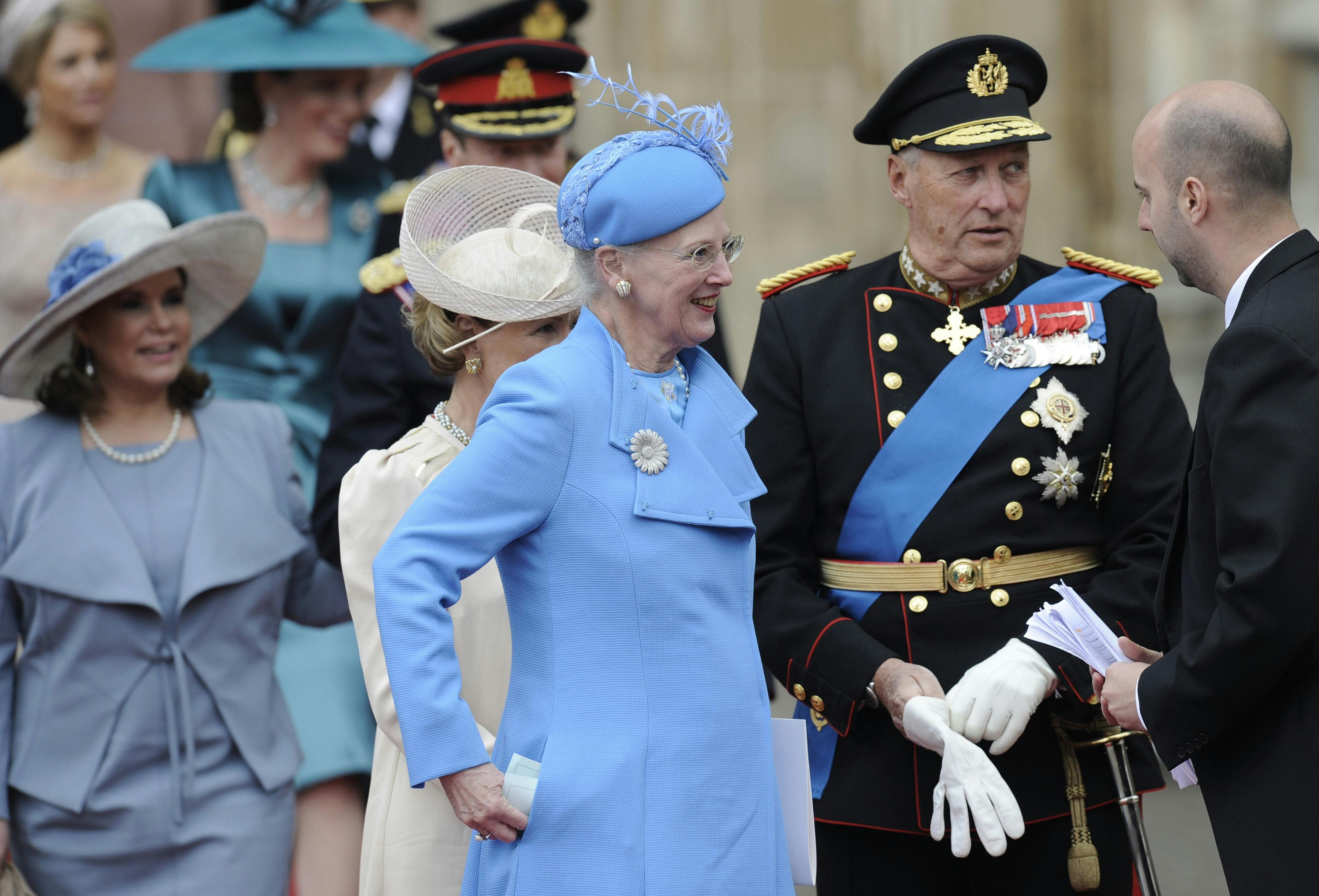 Her ses Danmarks dronning Margrethe sammen med Norges kong Harald tilbage i 2011. nbsp;