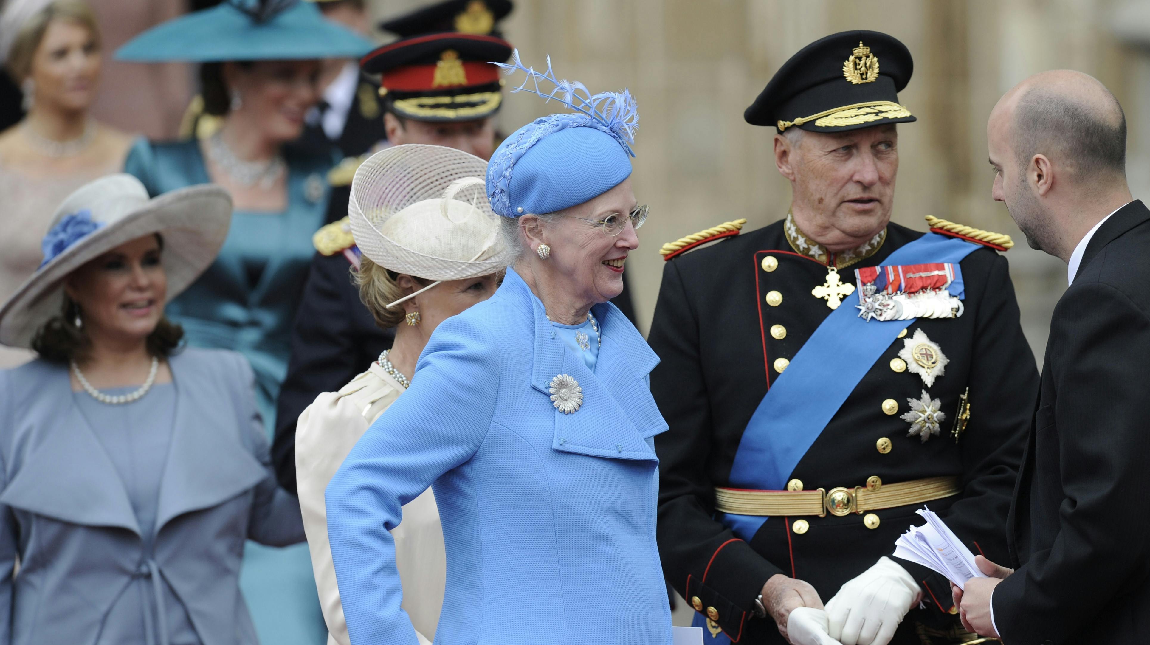 Her ses Danmarks dronning Margrethe sammen med Norges kong Harald tilbage i 2011. nbsp;
