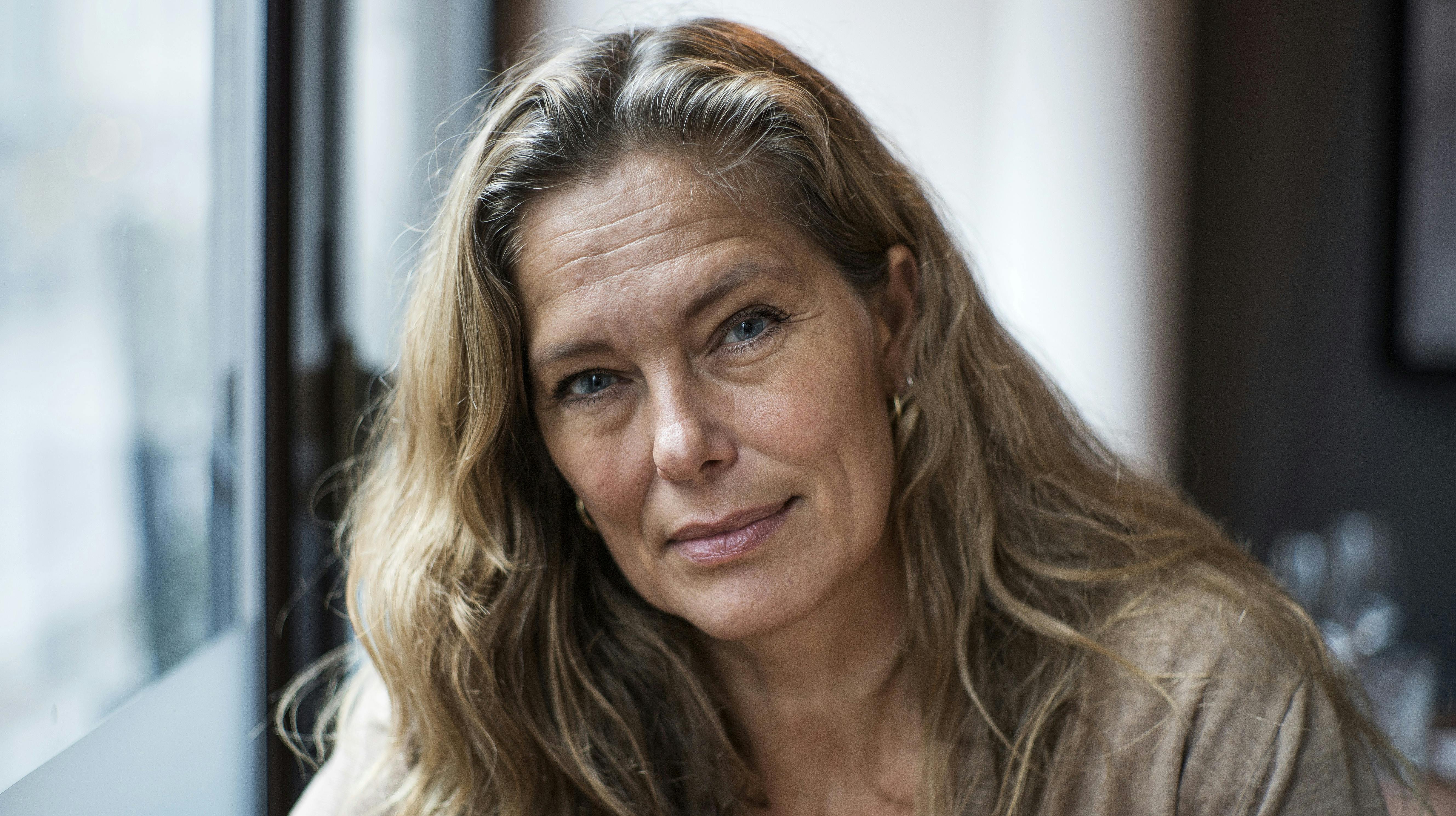 Renée Toft Simonsen mistede sin søn Hugo Helmig den 23. november 2022. Nu fortæller hun for første gang om den sorg, der tynger hende. 