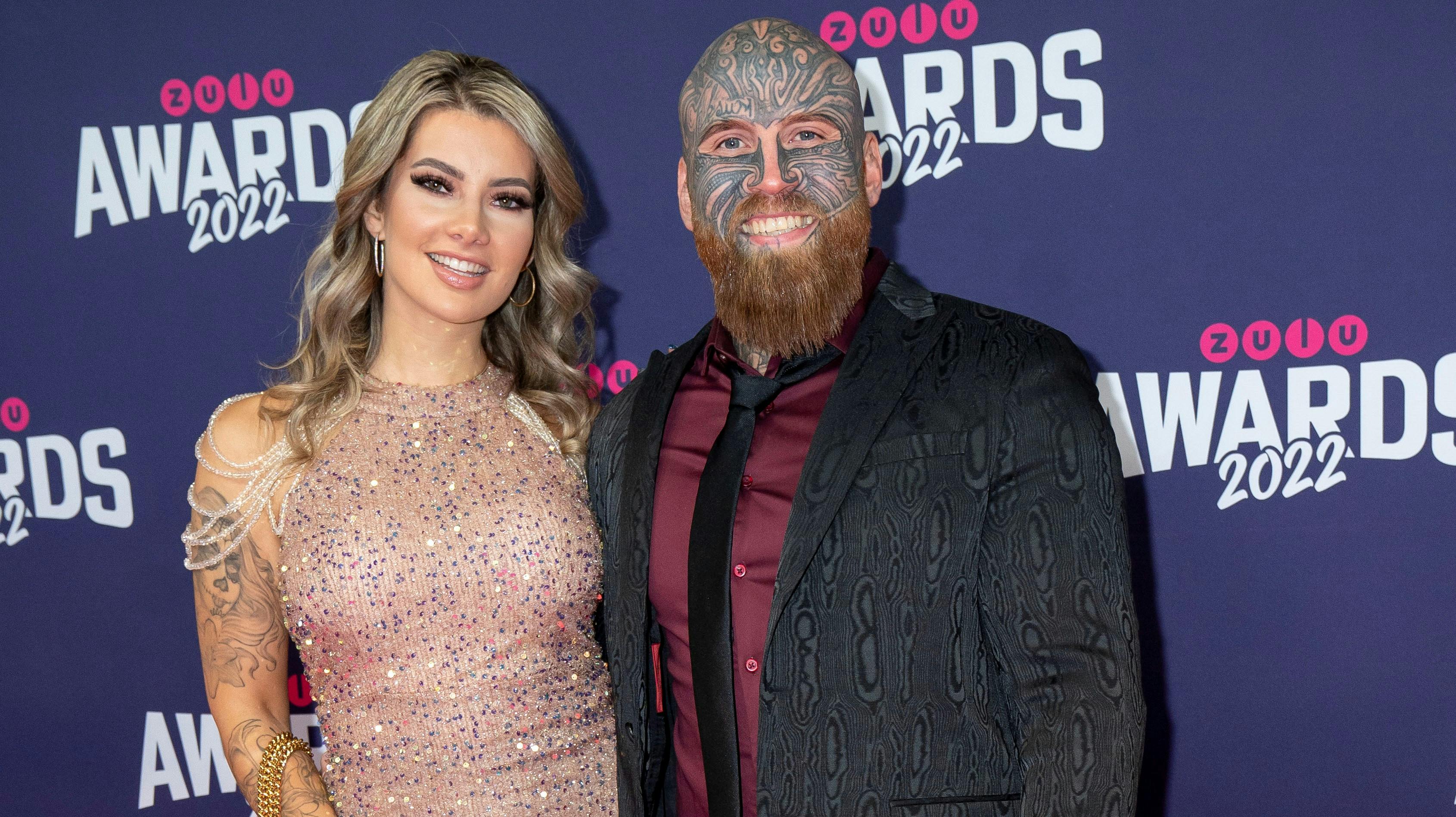 Lutter glæde hos parret. Jens the Beast og hans forlovede, Frederikke, bliver snart forældre. 